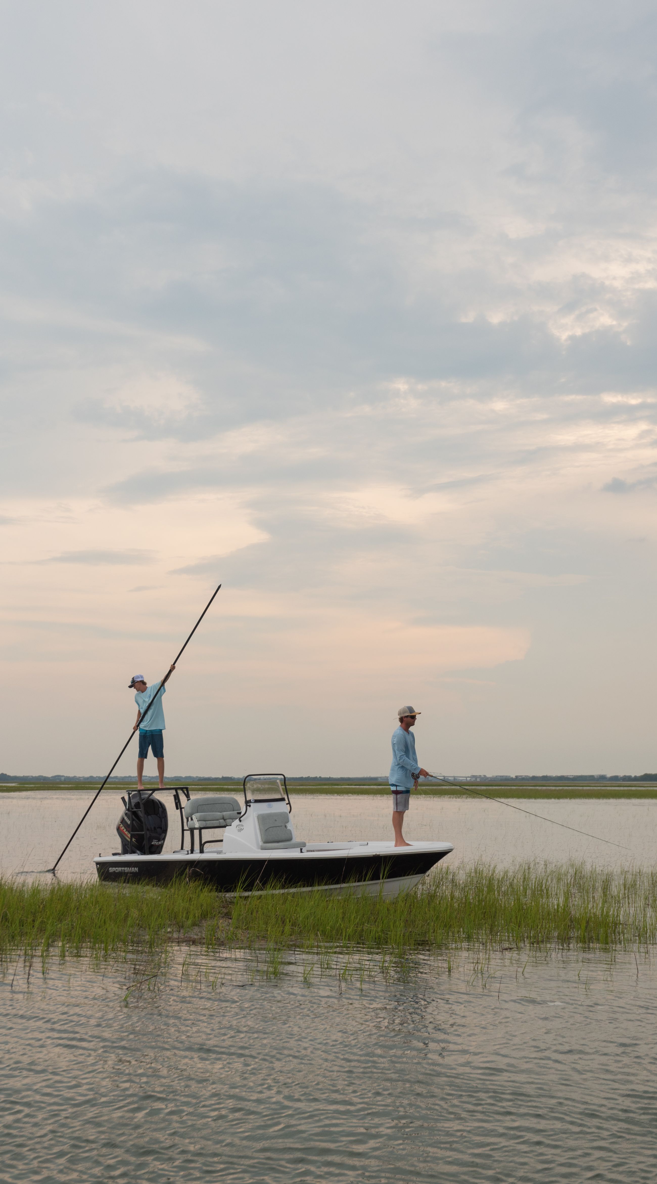 max air intake for livewells on Tournament 214 Bay Boat Features Sportsman Boats