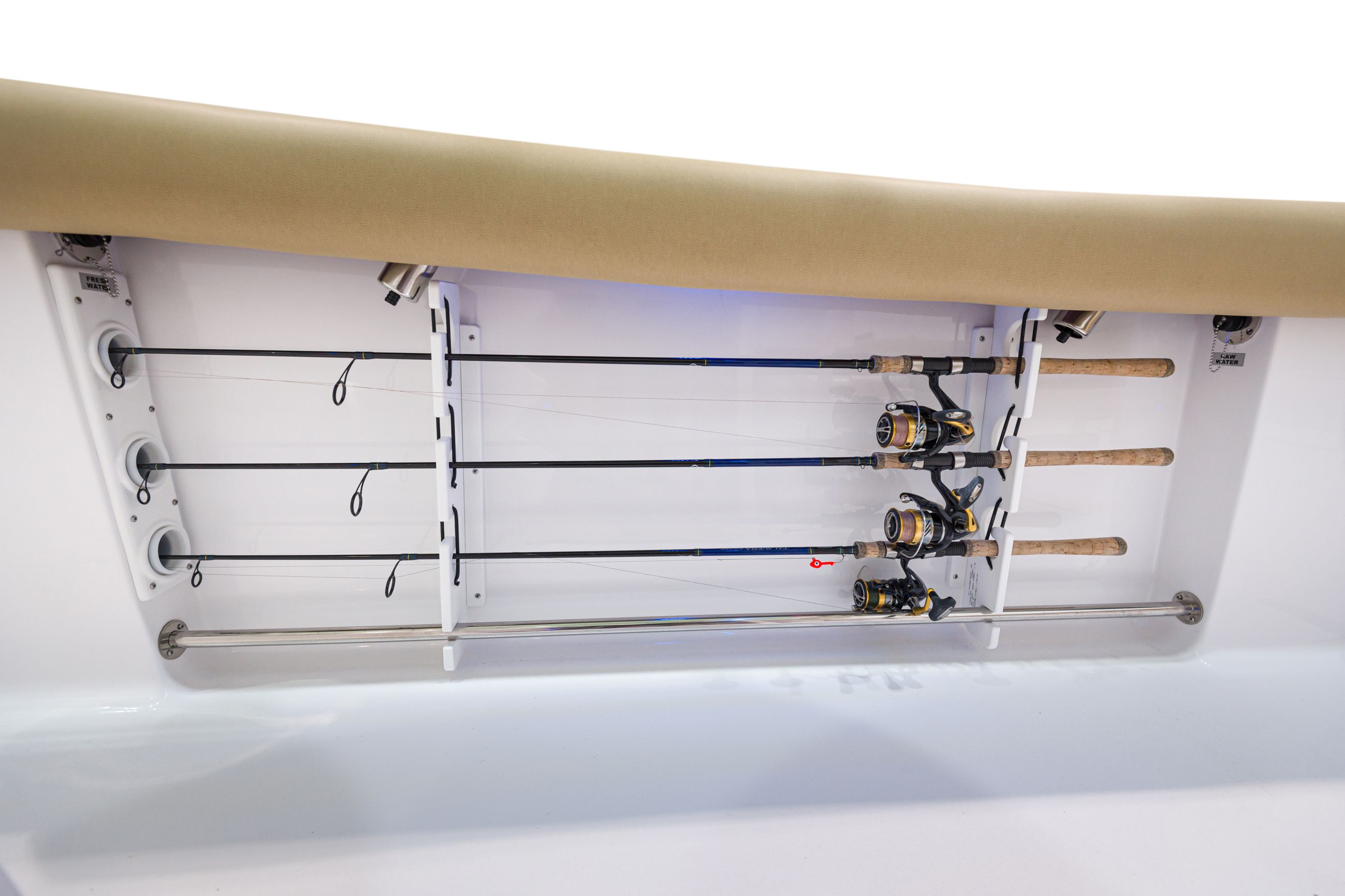 Heritage 241 Center Console · Features Sportsman Boats