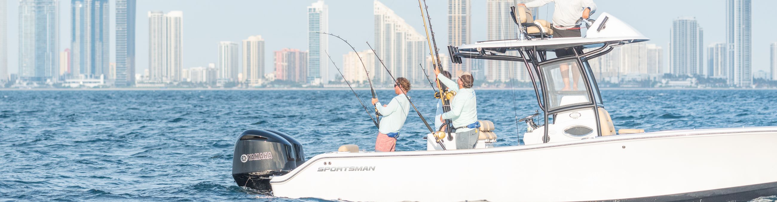 Open 282TE Center Console Side profile image