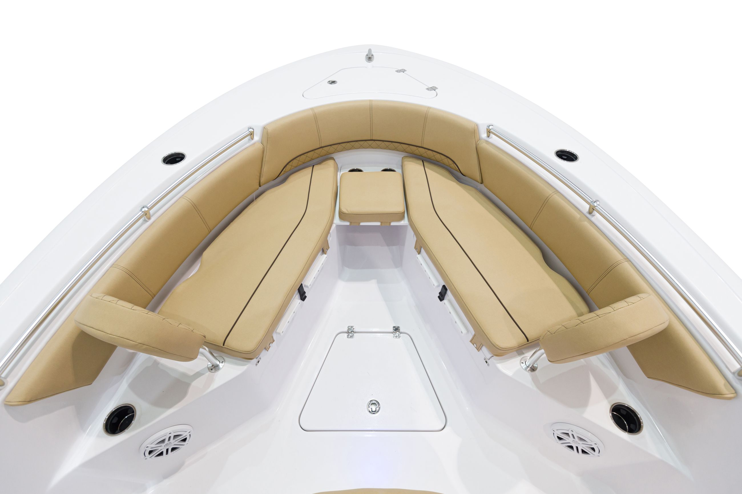 Detail image of Comfortable Bow Layout