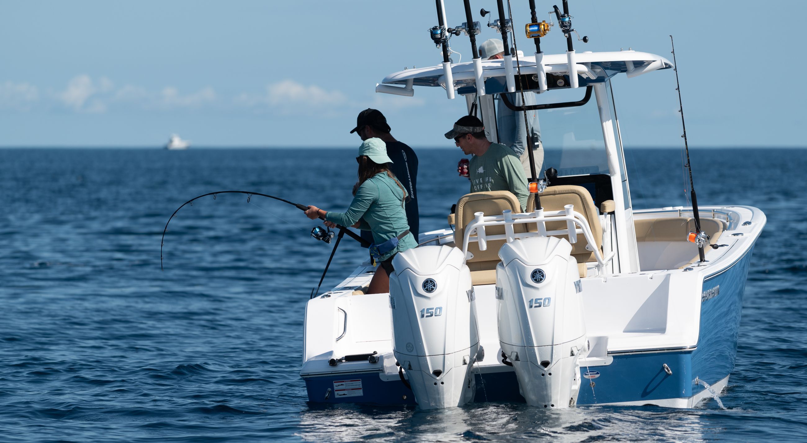 All of the technical specifications for the 252-center-console