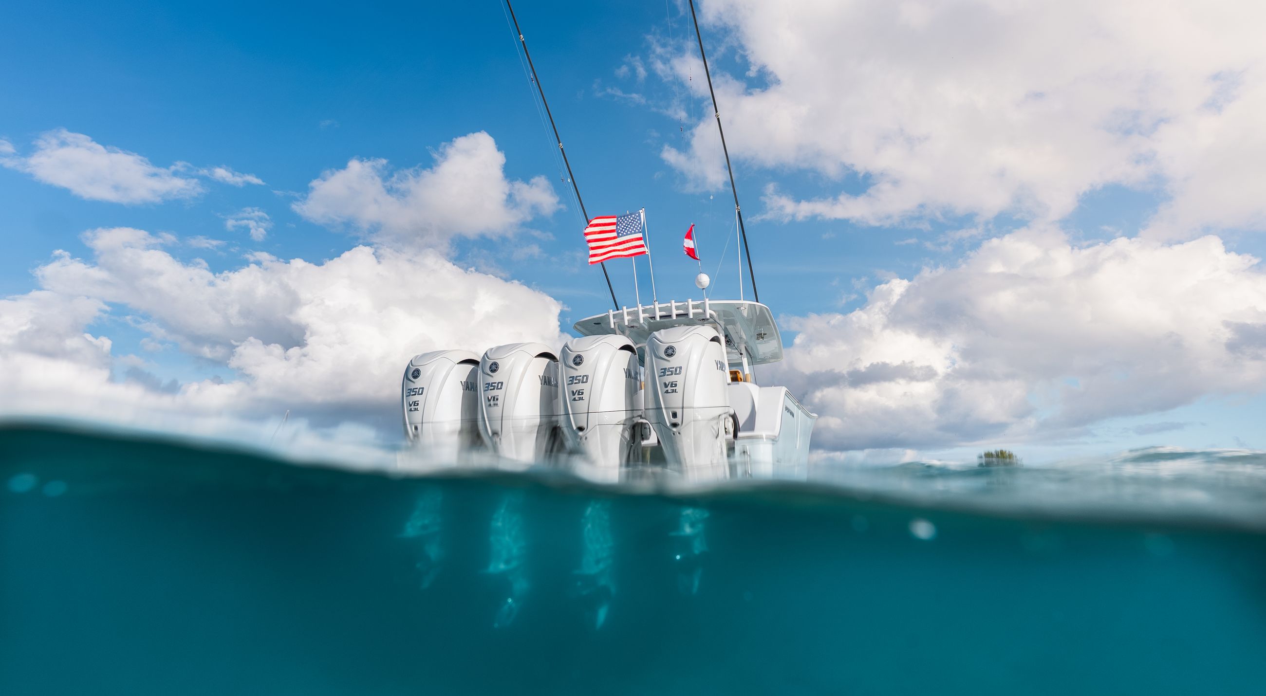 Engine options for the 402-center-console