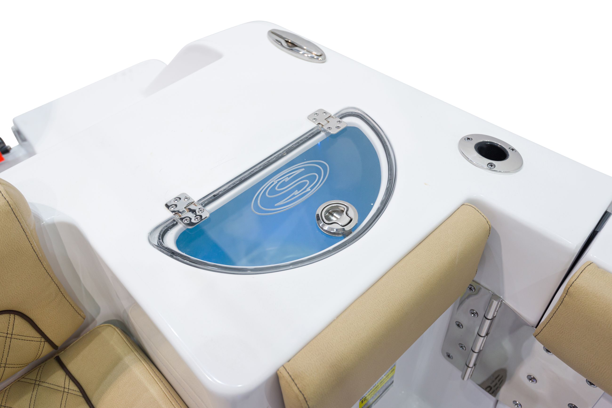 Detail image of Transom Livewell