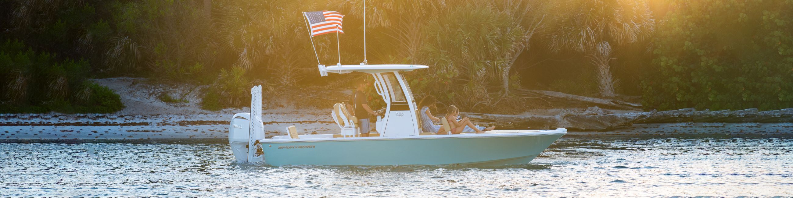 Masters 227 Bay Boat Side profile image
