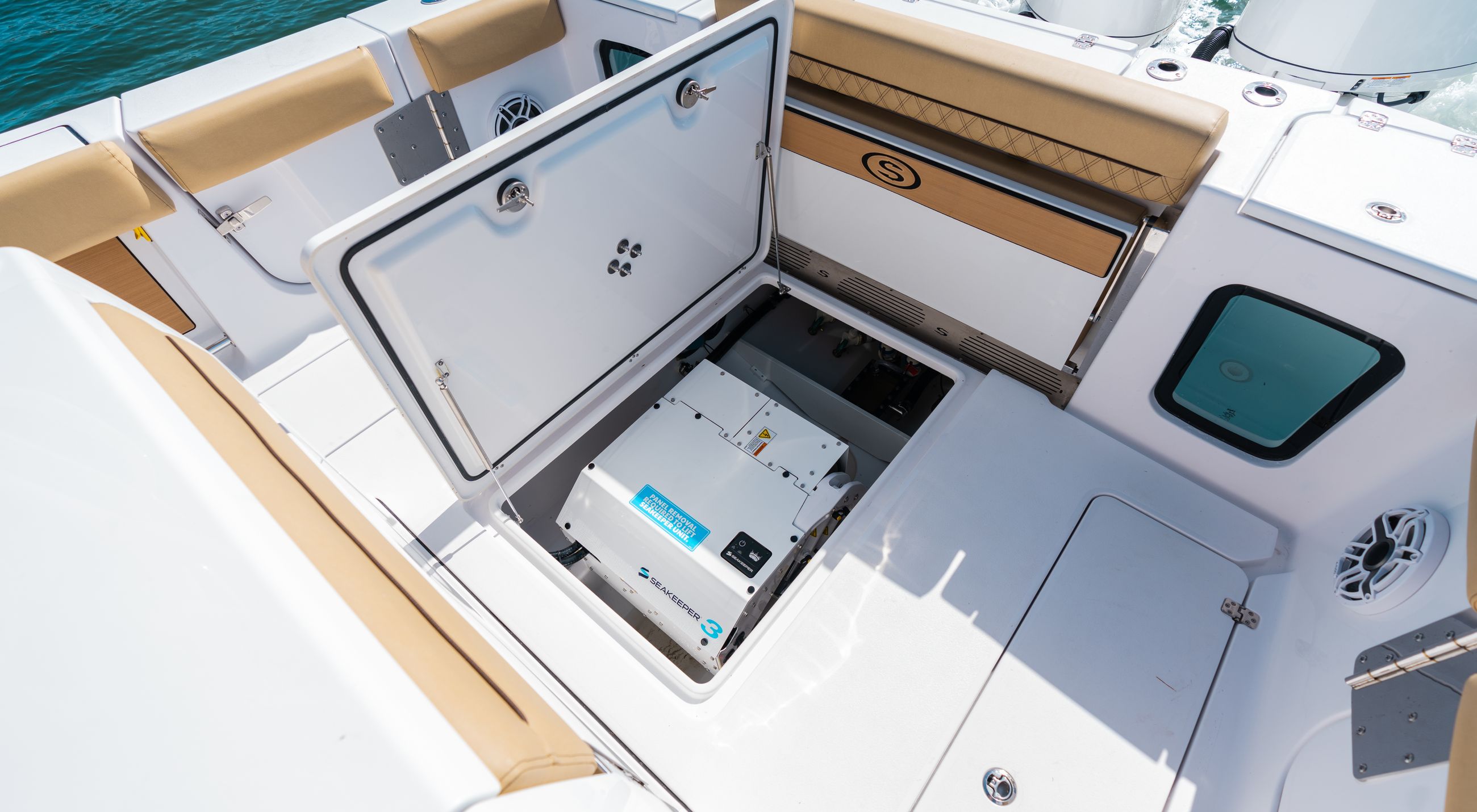 Photo of the Seakeeper system inside the bilge of a Sportsman Center Console.