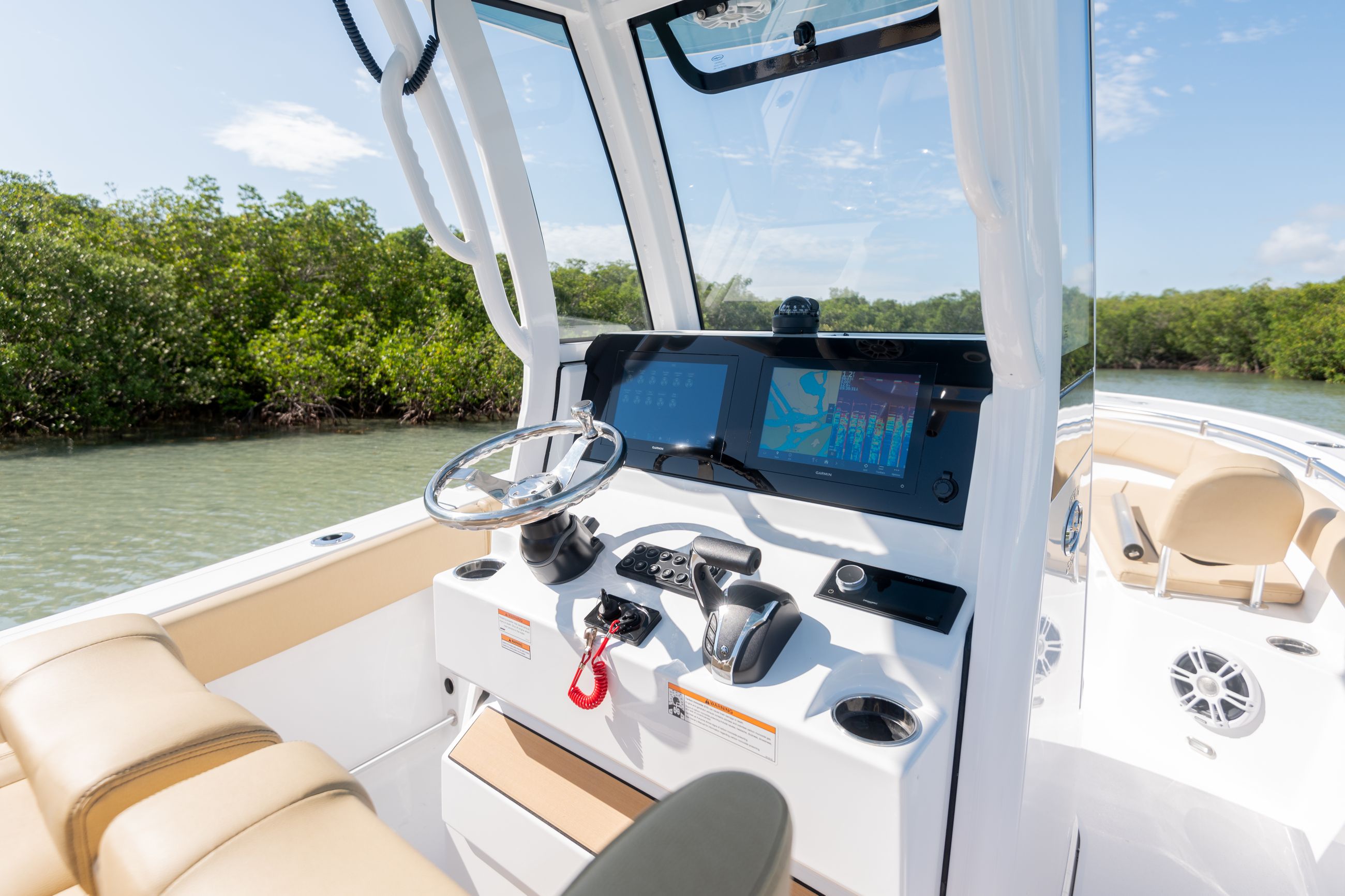 Open 282 Center Console · Options