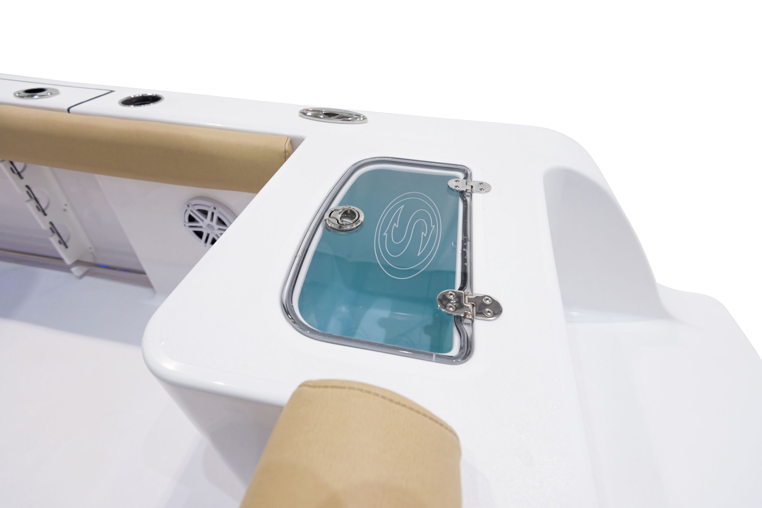 Detail image of Transom Livewell