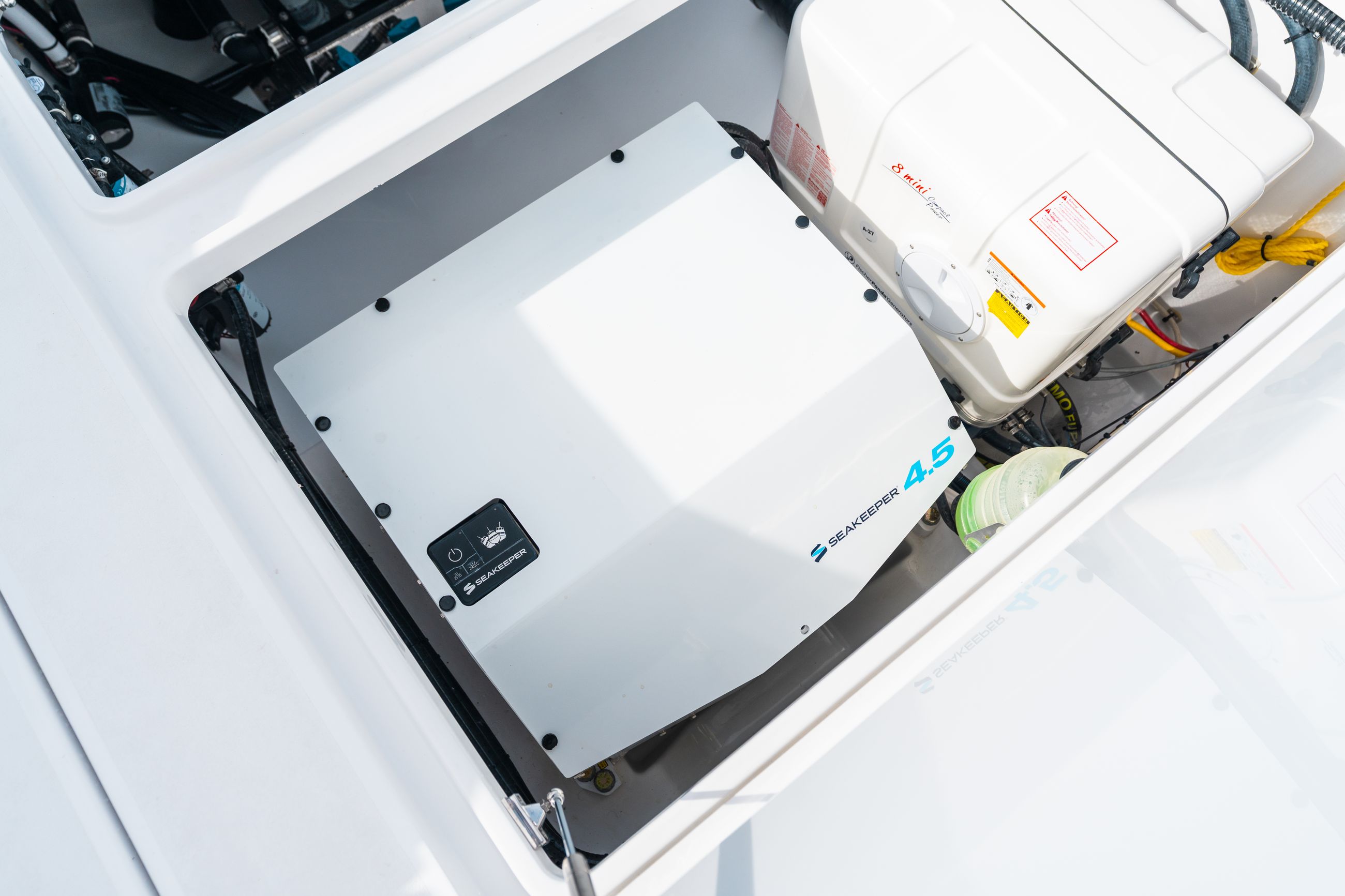 Detail image of Seakeeper 4.5 Marine Stabilizer