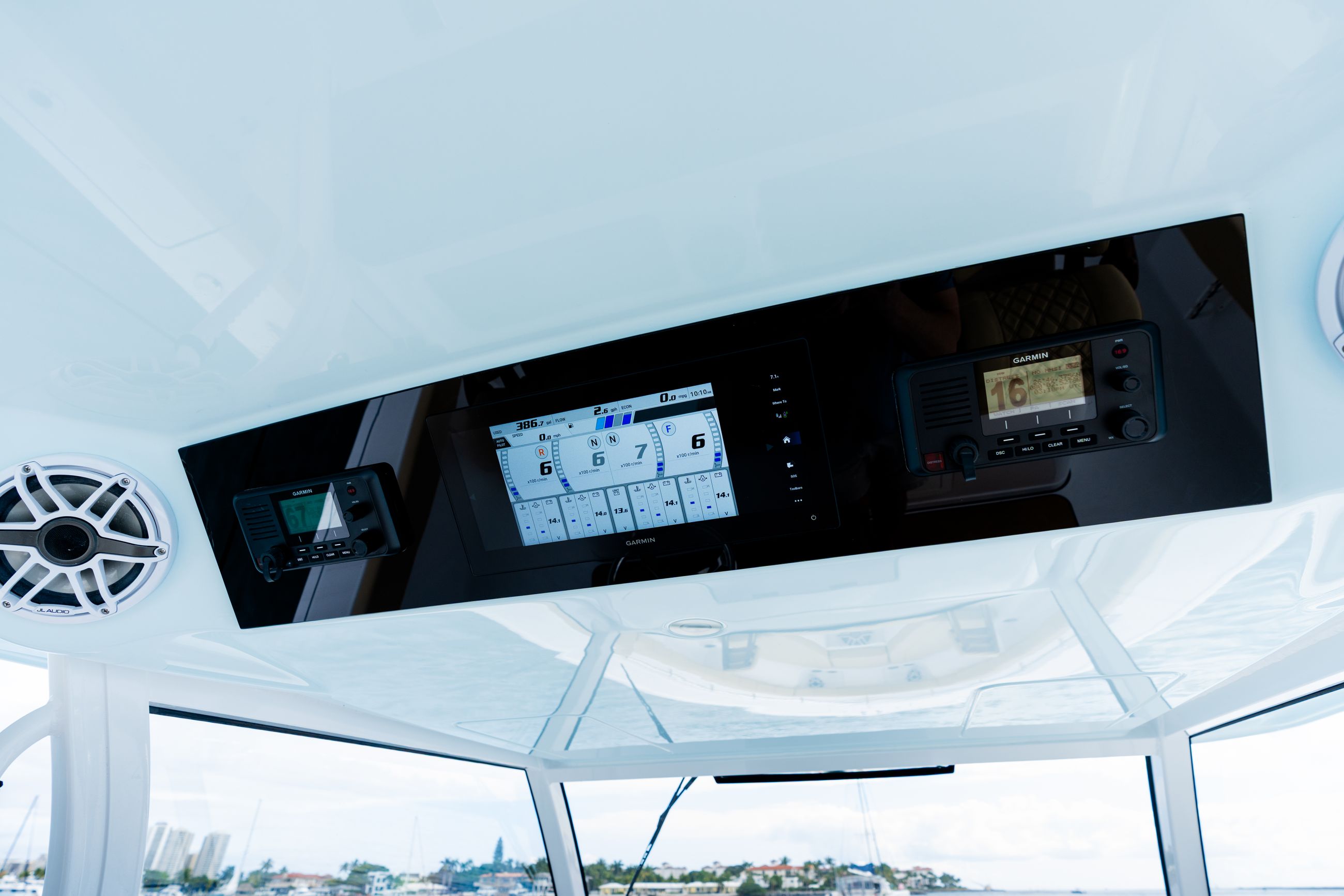 Detail image of Second Garmin VHF 215 Radio w/ Built-In GPS (Flush)