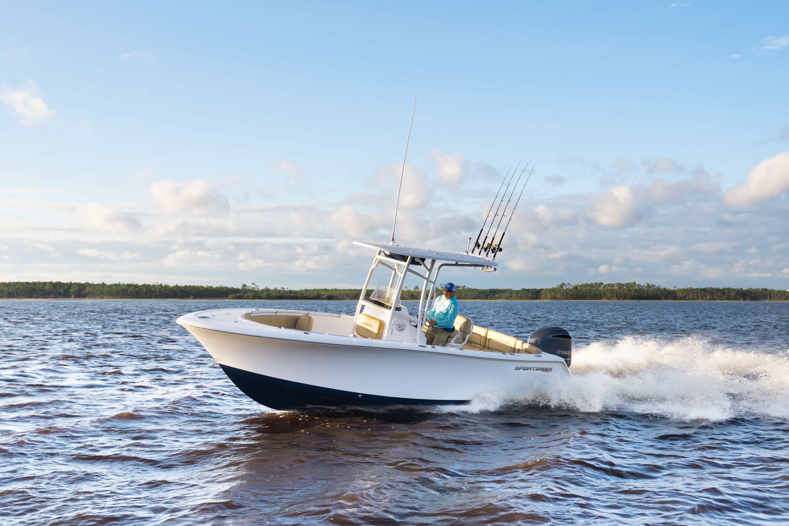 Heritage 231 Center Console · Features | Sportsman Boats