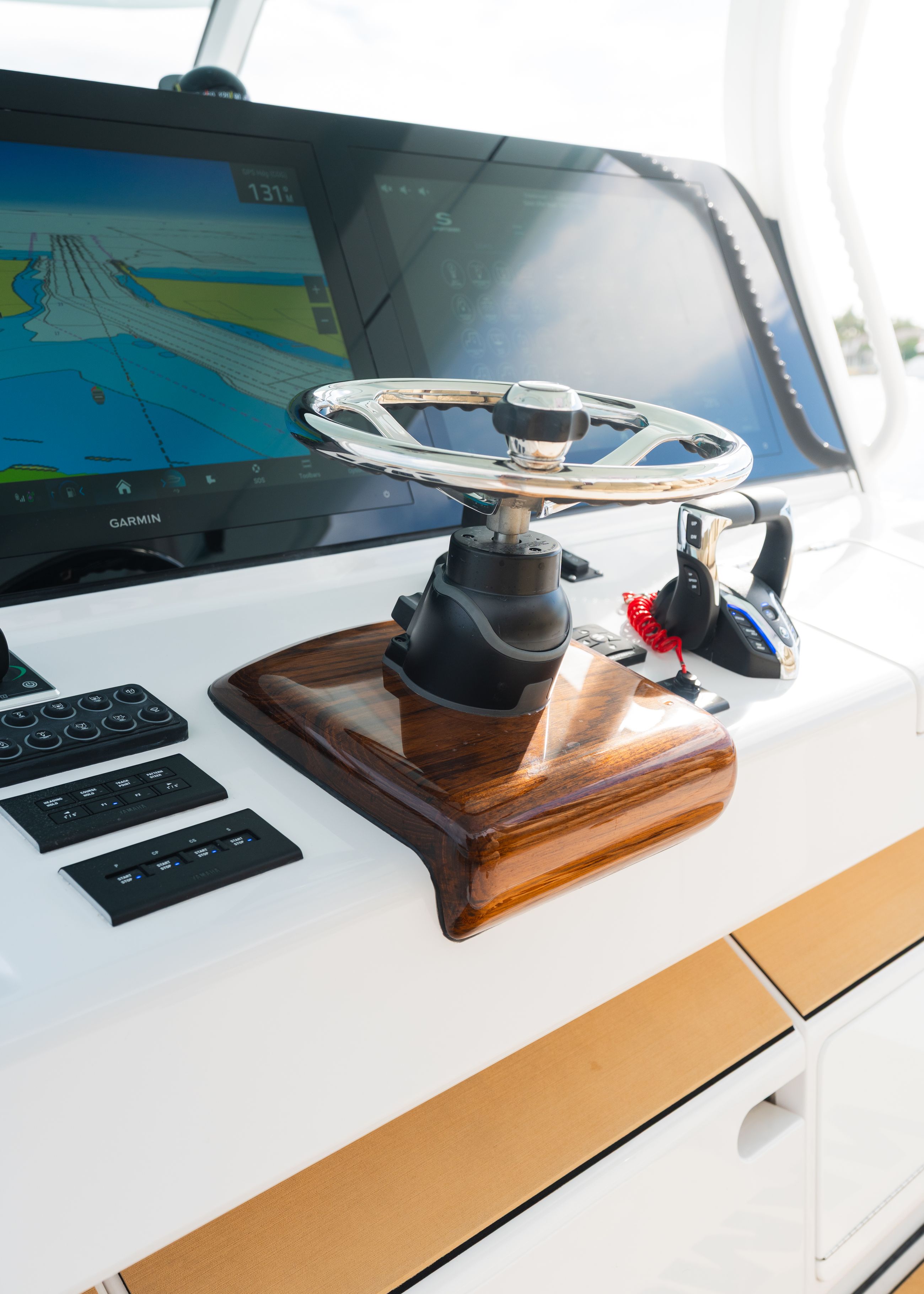 Detail image of the Open 402 Center Console