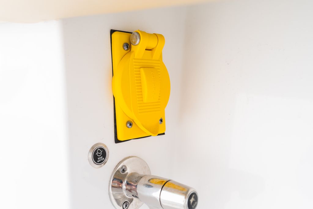 Detail image of Electric Reel Outlets Hubbell Receptacles