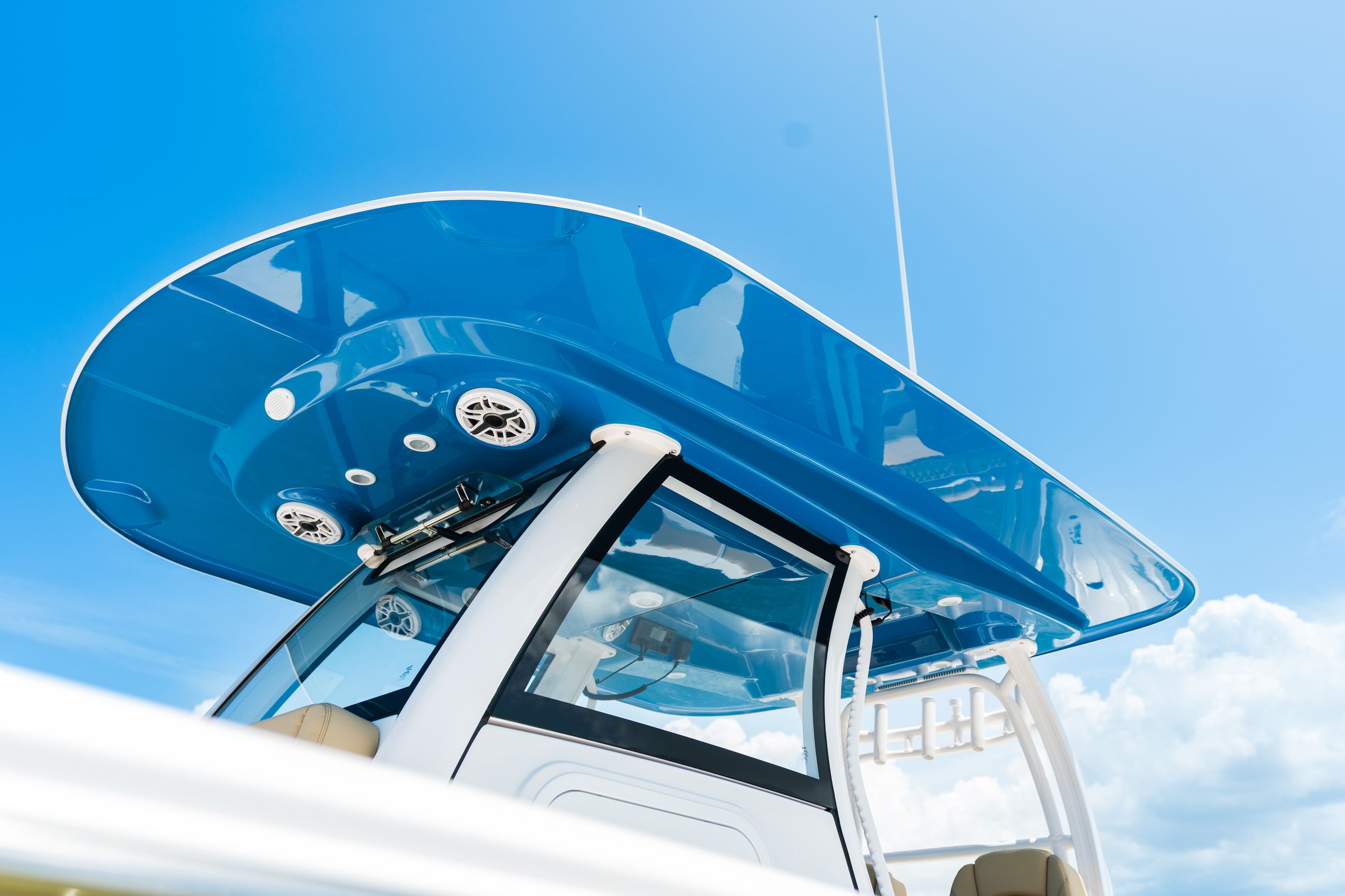 Detail image of Matching Hard-Top Underside Color