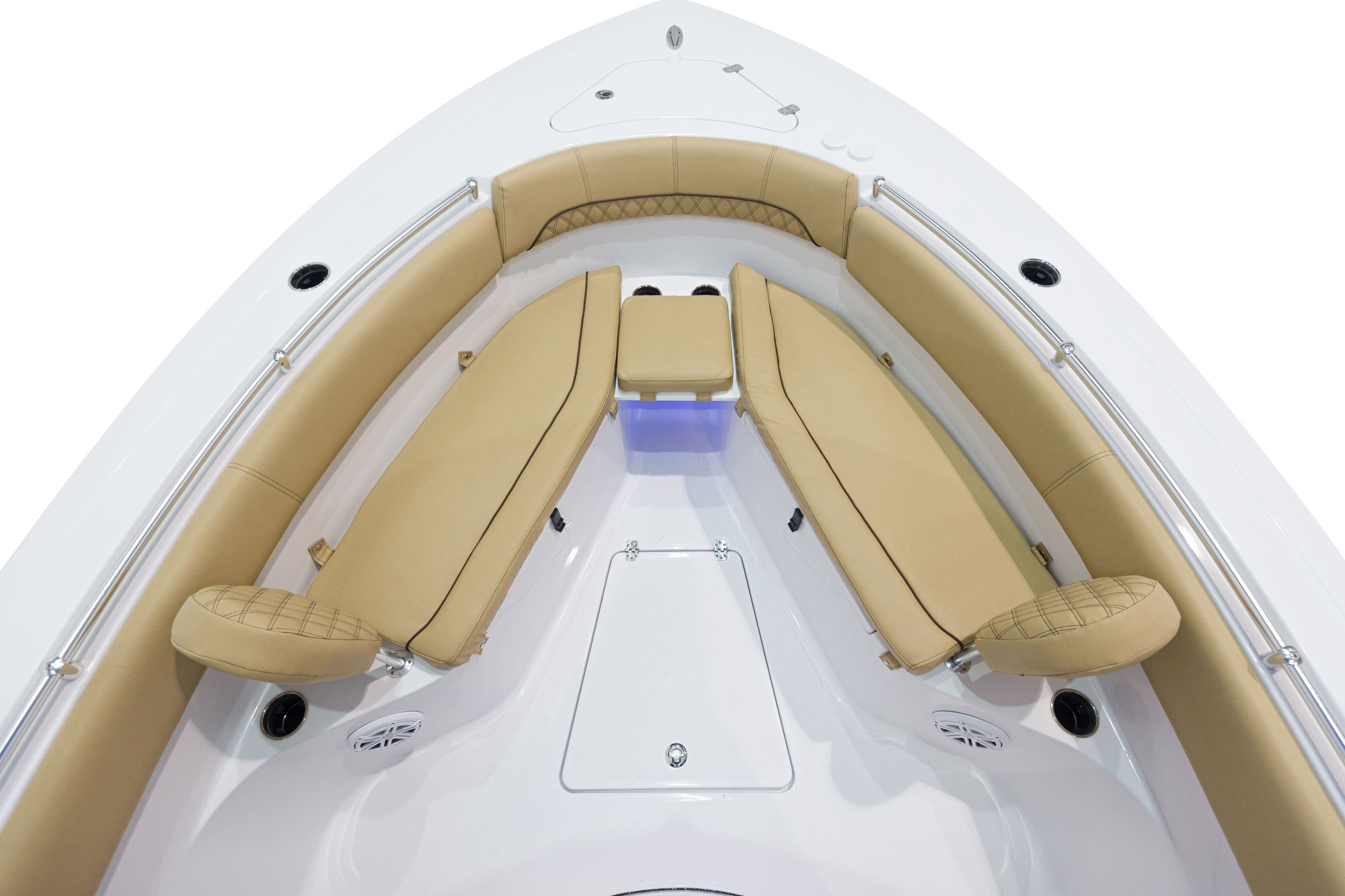 Detail image of Comfortable Bow Layout