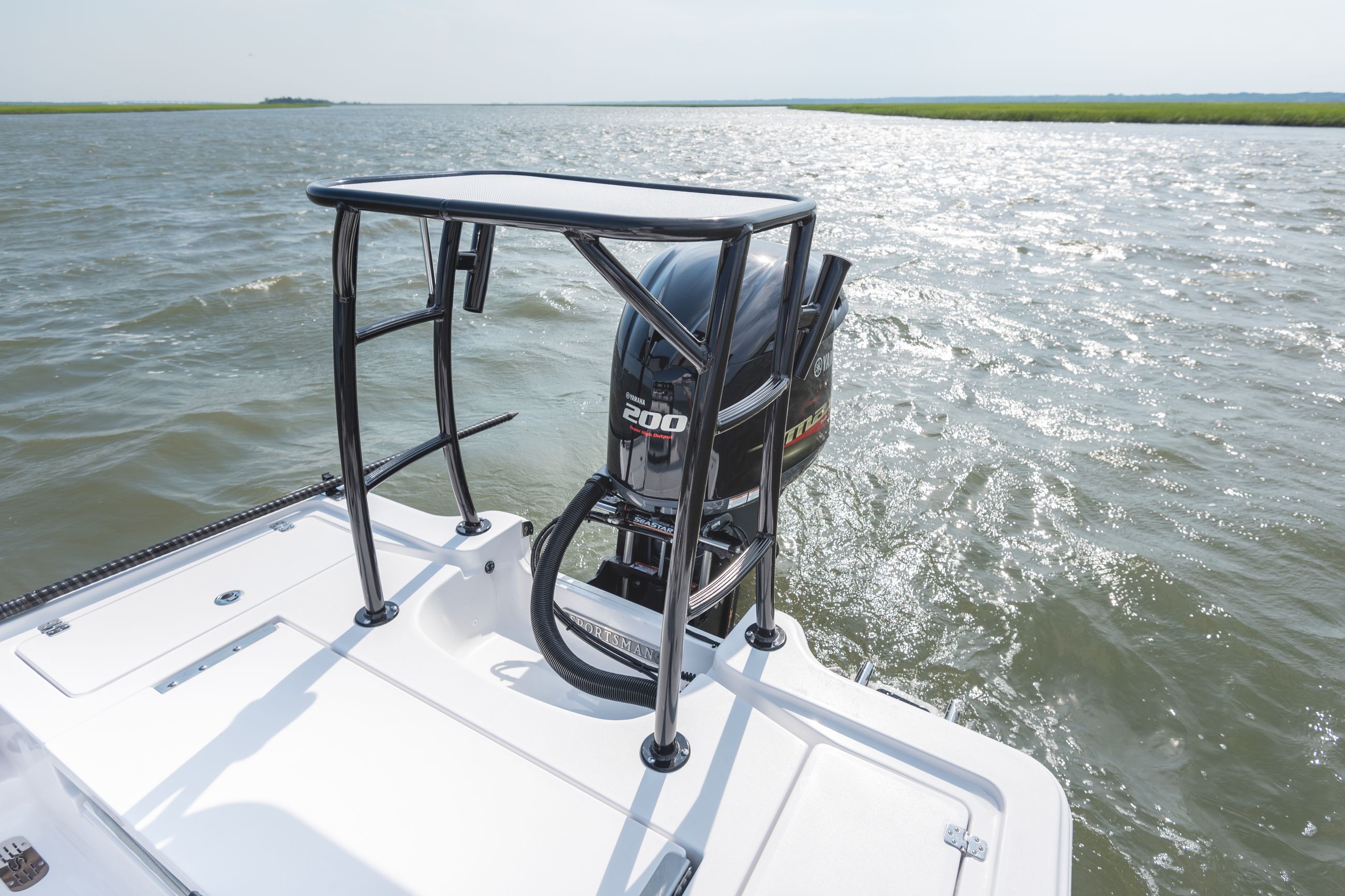 Tournament 214 Bay Boat · Options Sportsman Boats