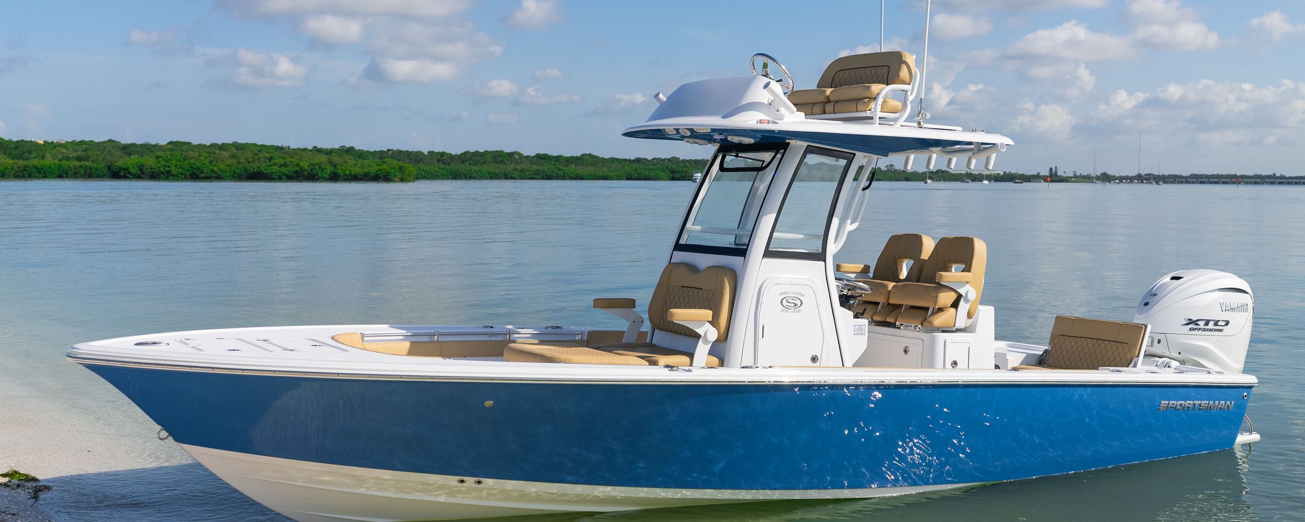 All of the technical specifications for the 267oe-bay-boat