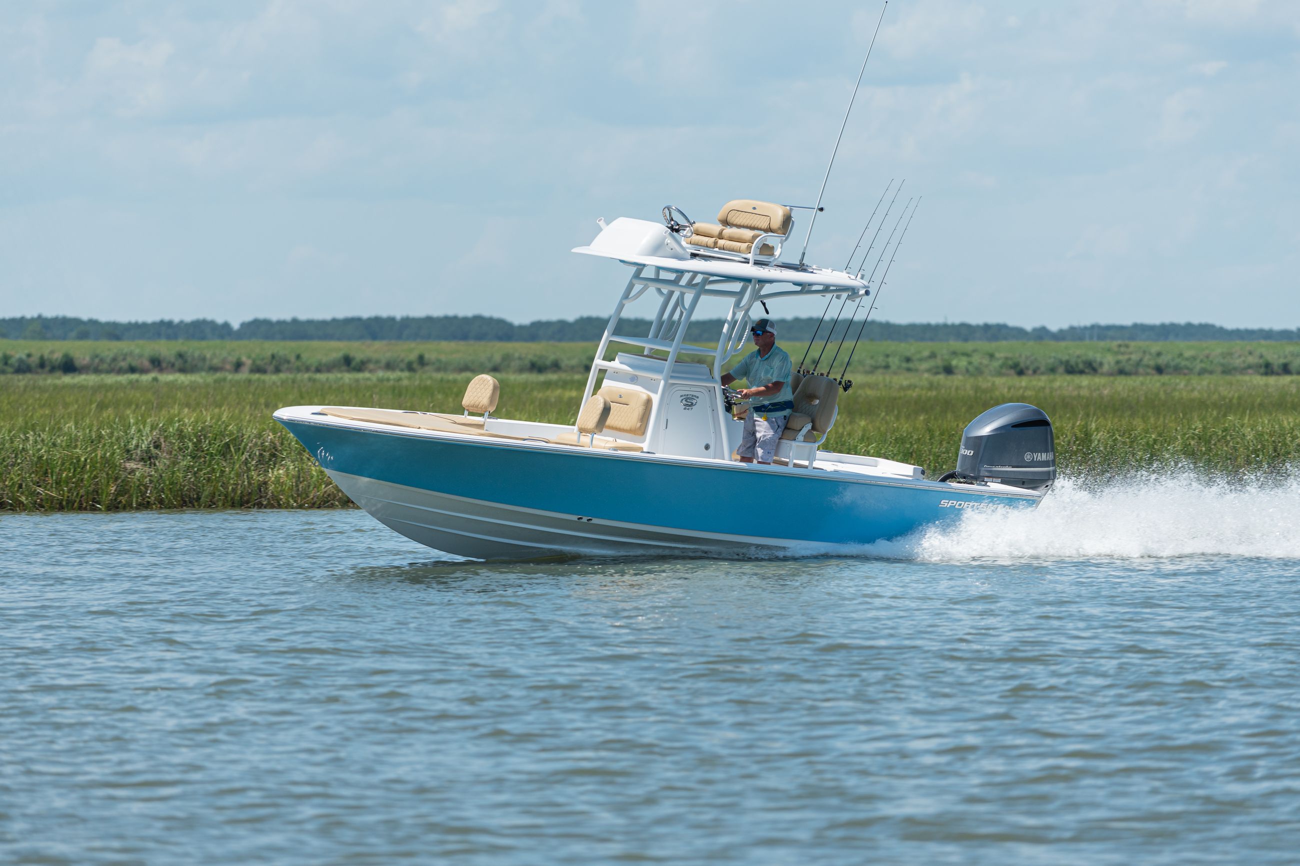 Masters 247 Bay Boat · Features Sportsman Boats