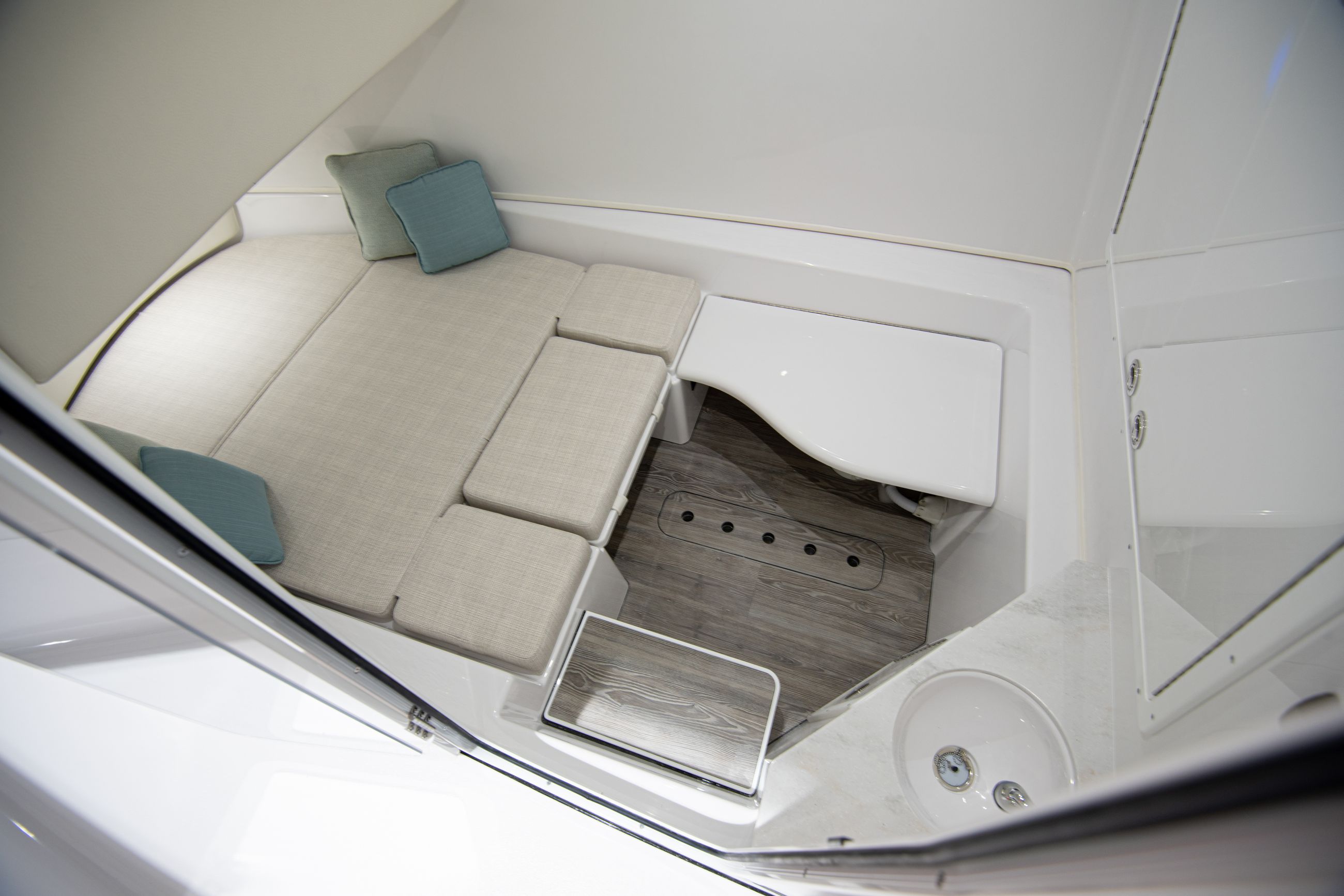 Detail image of the Open 352 Center Console