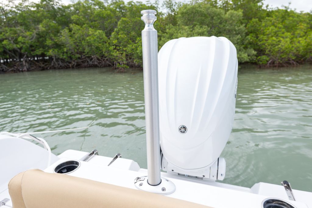 Detail image of Telescoping Ski Tow Bar