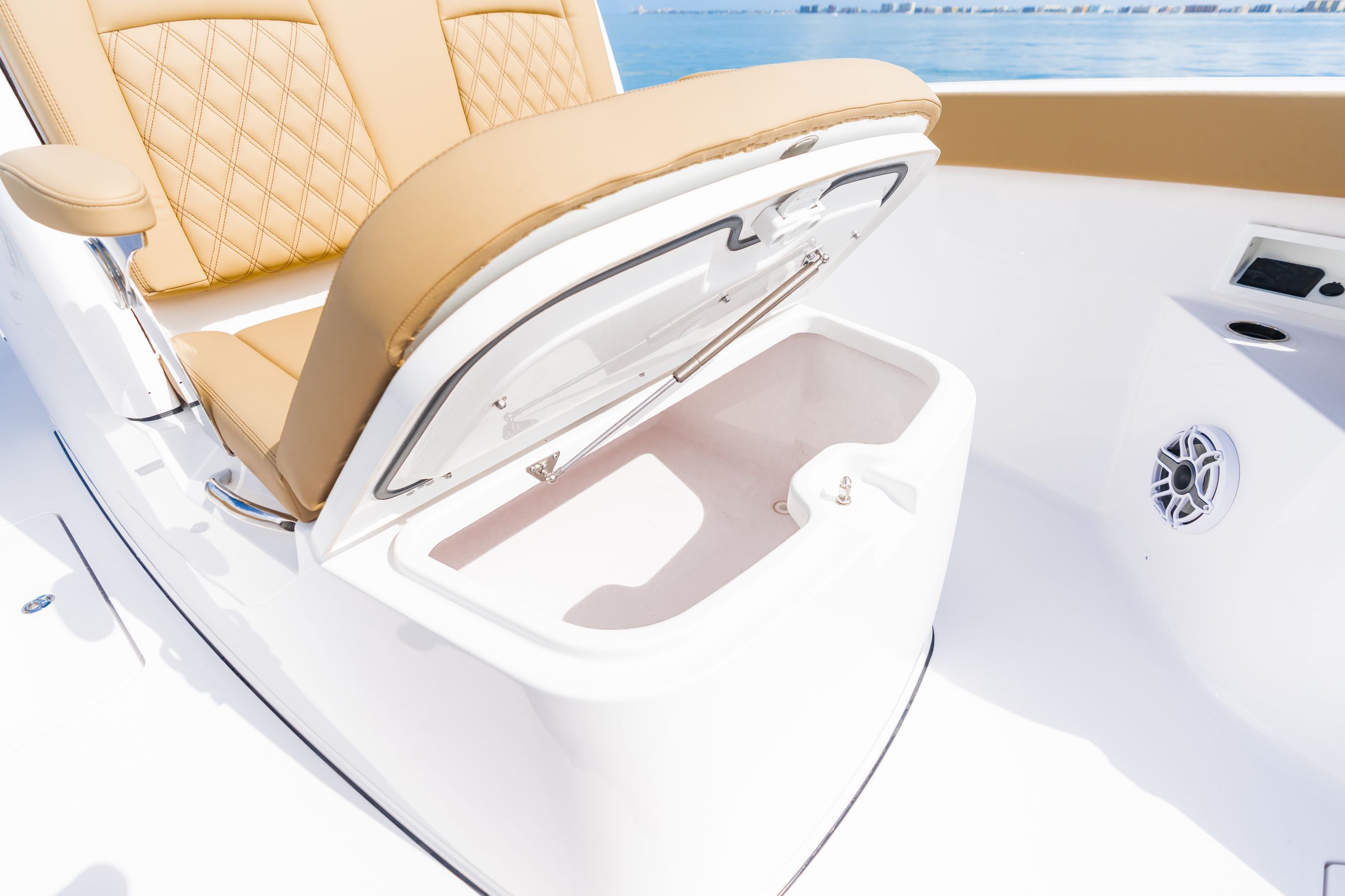 Detail image of Console Front Cooler