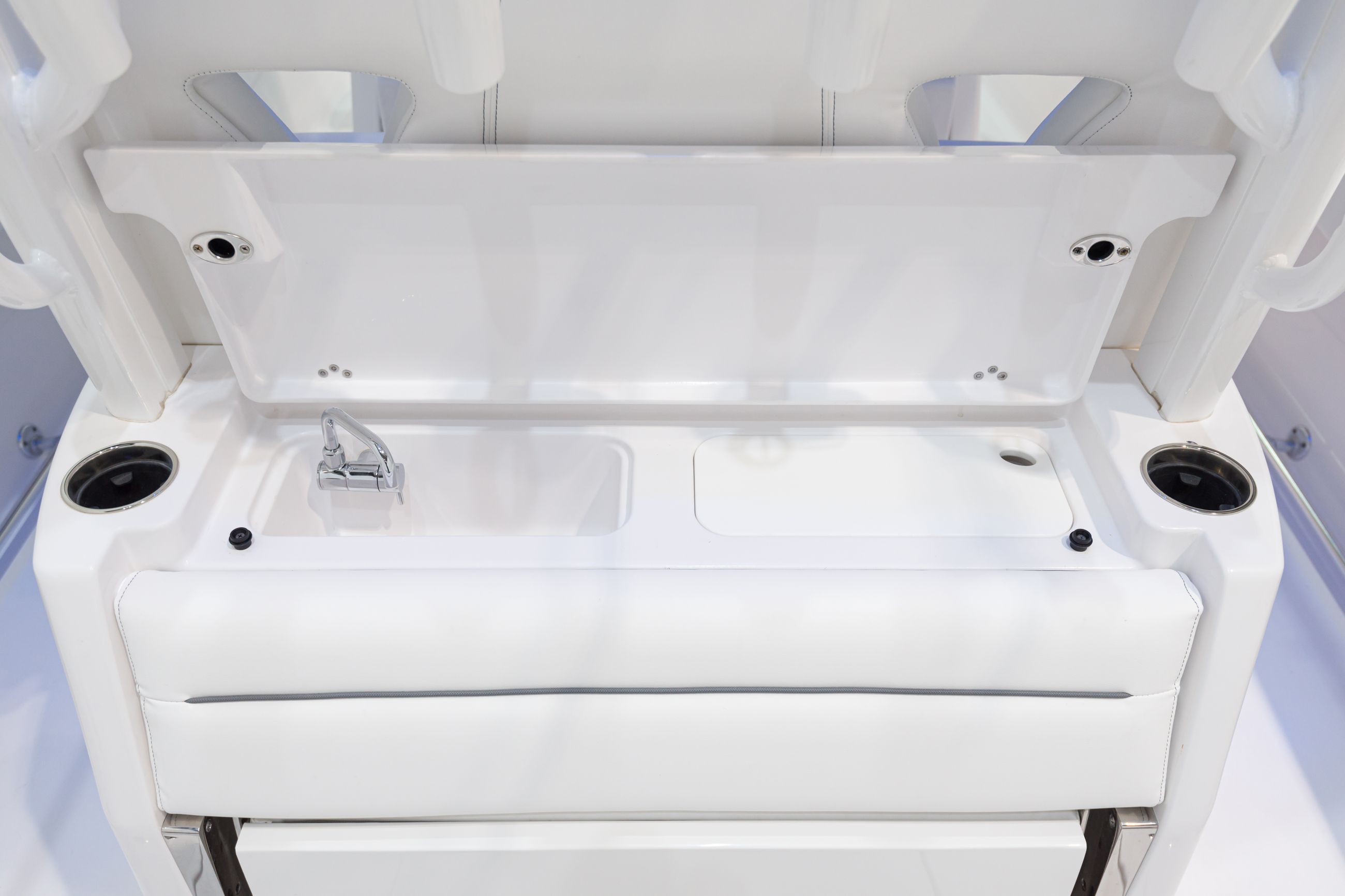 Detail image of Leaning Post Sink, Cutting Board & Cooler