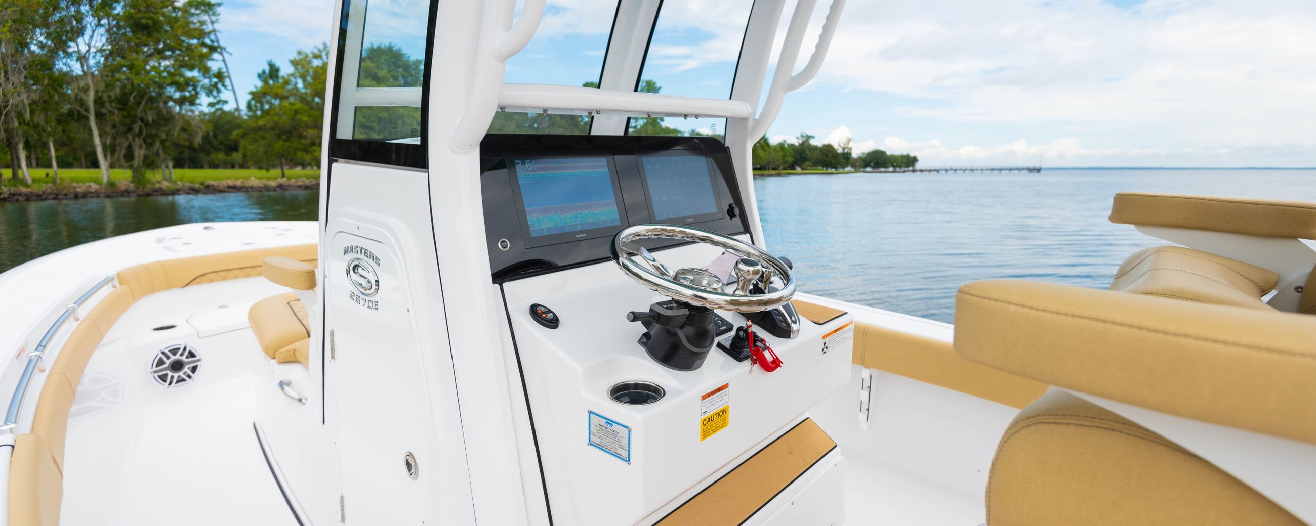 Available images, videos and user submitted videos for the 267oe-bay-boat