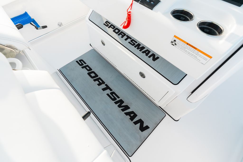 Detail image of Anti-Fatigue Helm Pad