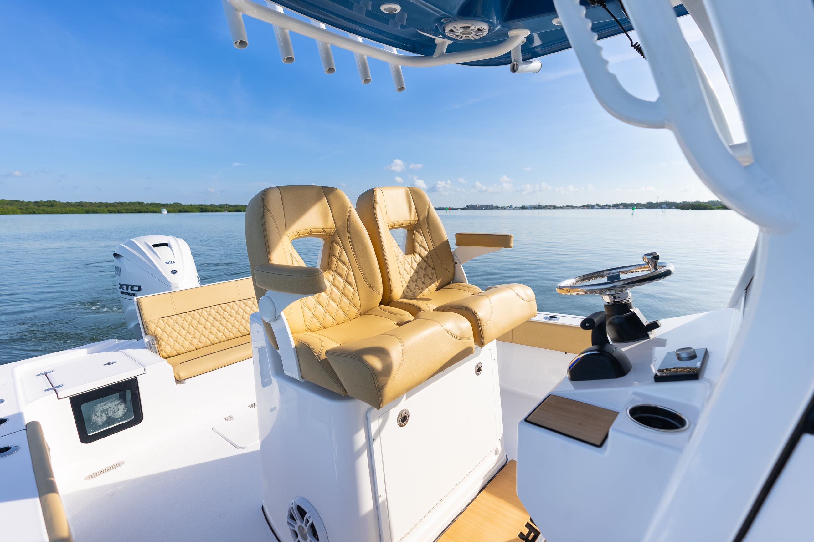 Detail image of Premium Adjustable Captains Chairs