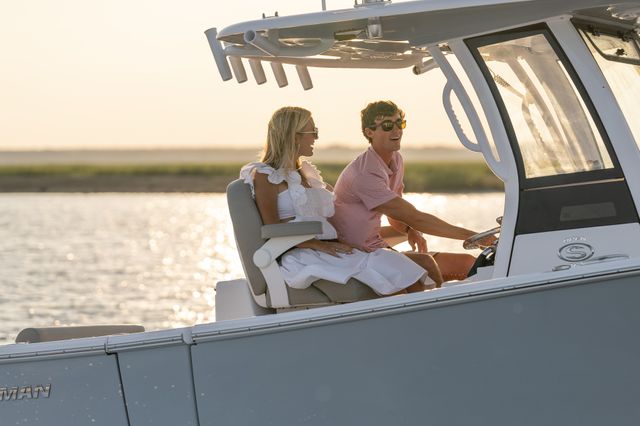 Detail image of the Open 262 Center Console