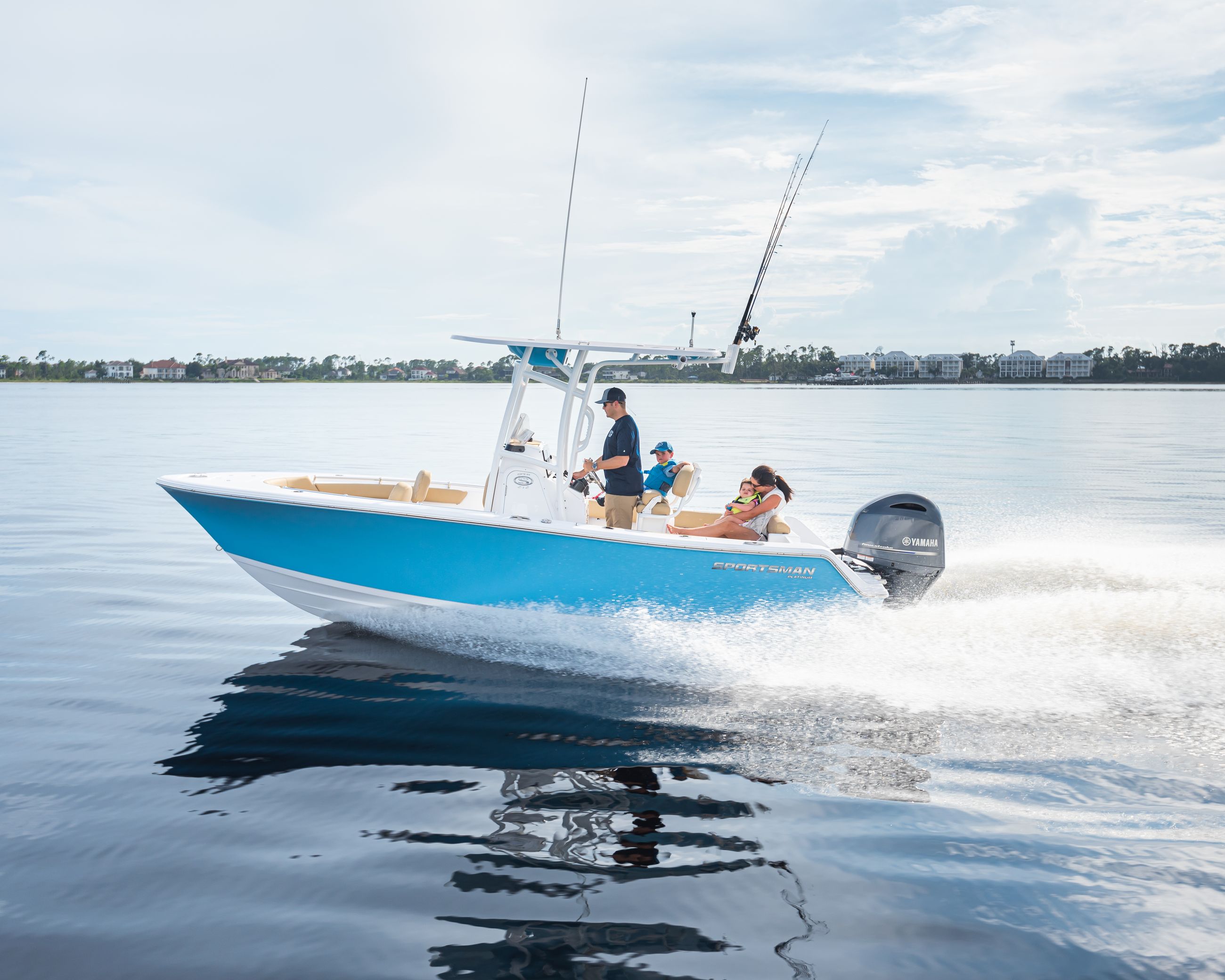 Detail image of the Open 212 Center Console