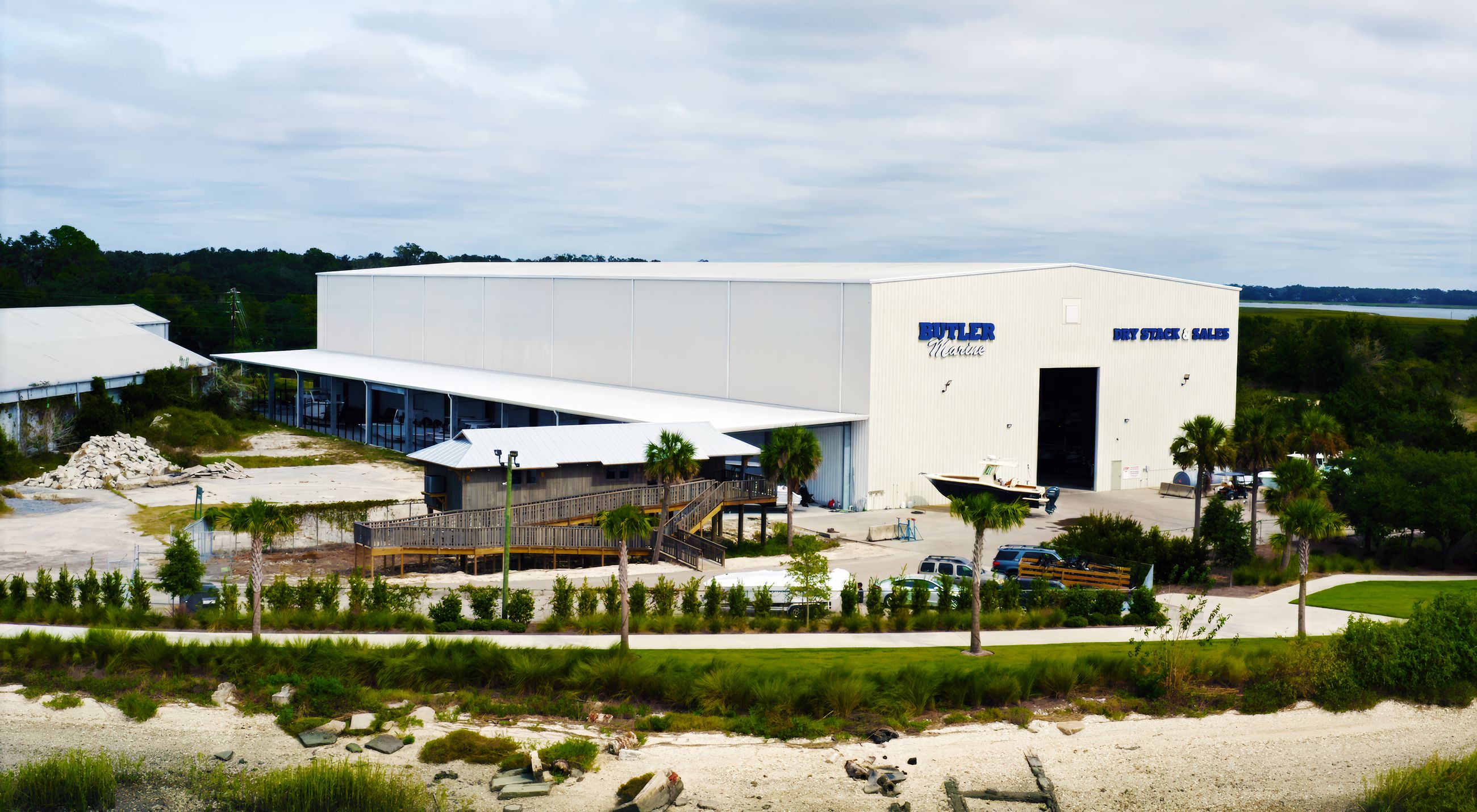 Store front image for the dealership located at Port Royal, SC