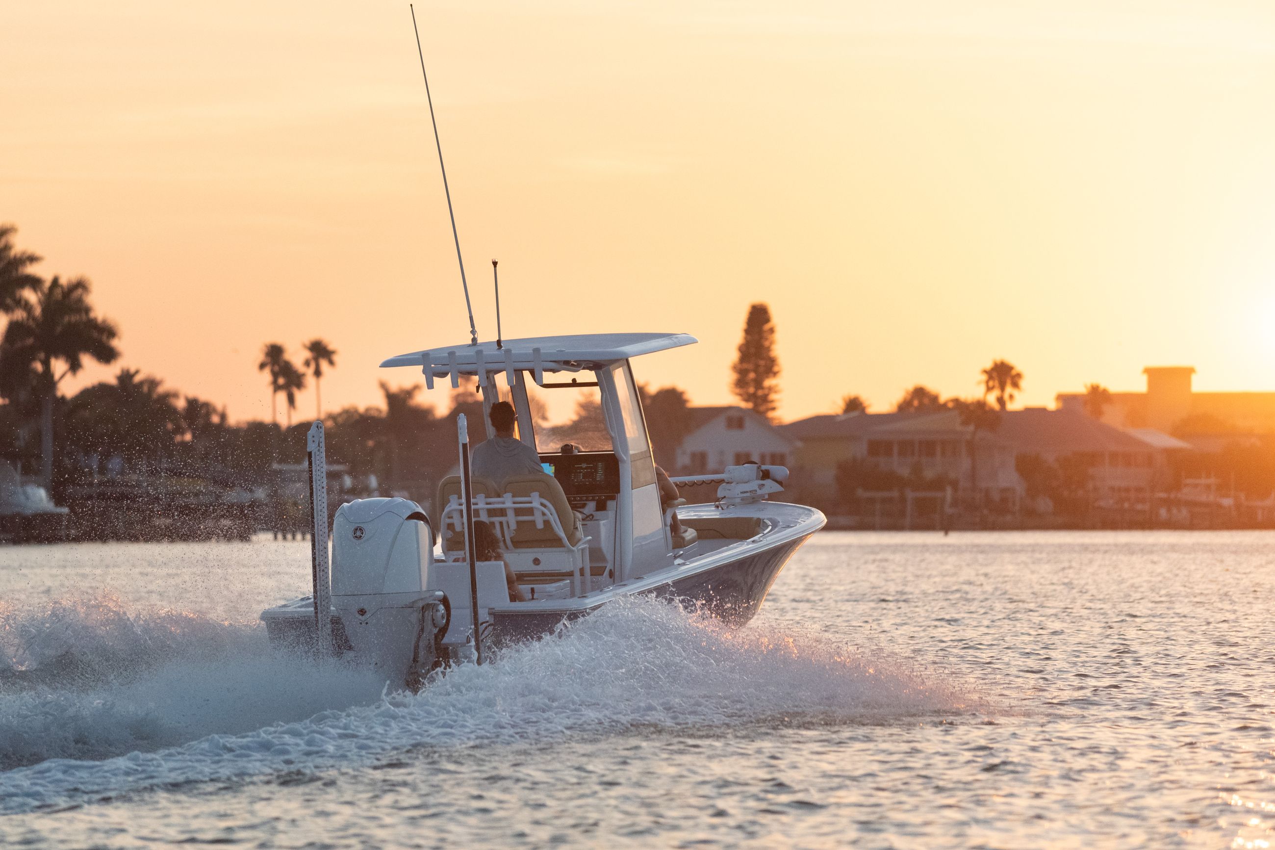 Detail image of the Masters 247OE Bay Boat