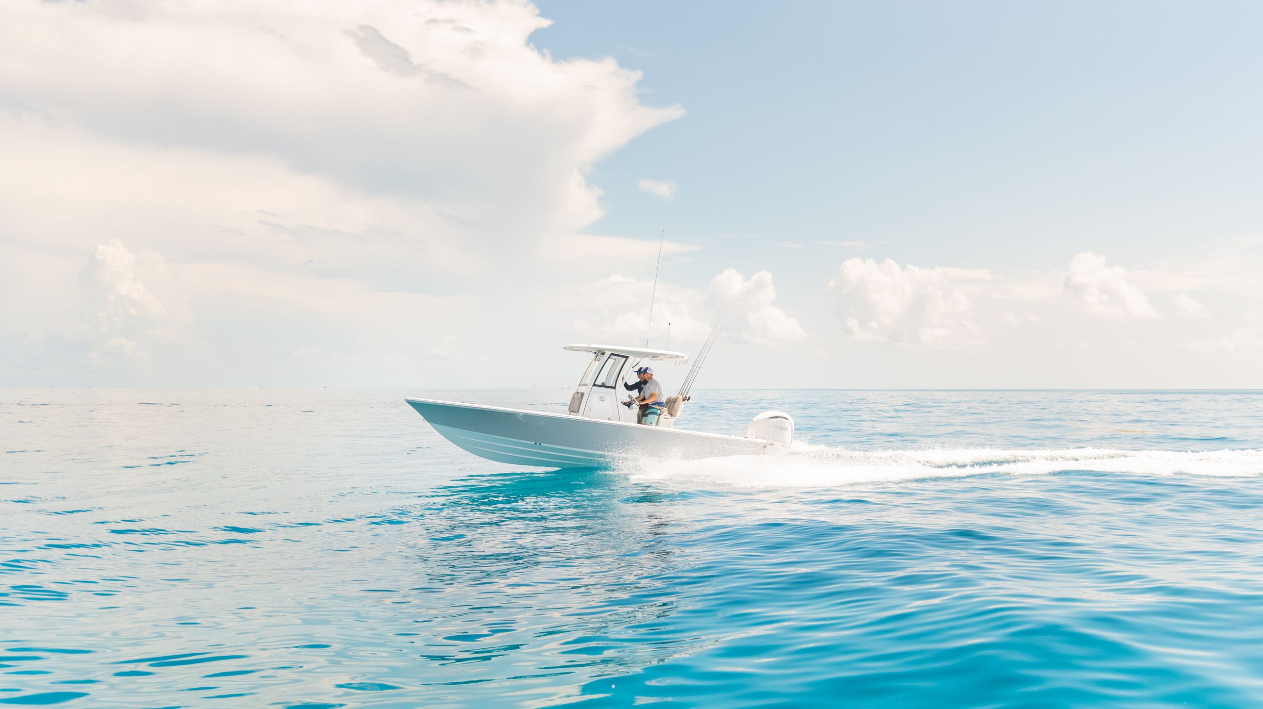 Masters 247 Bay Boat · Features | Sportsman Boats