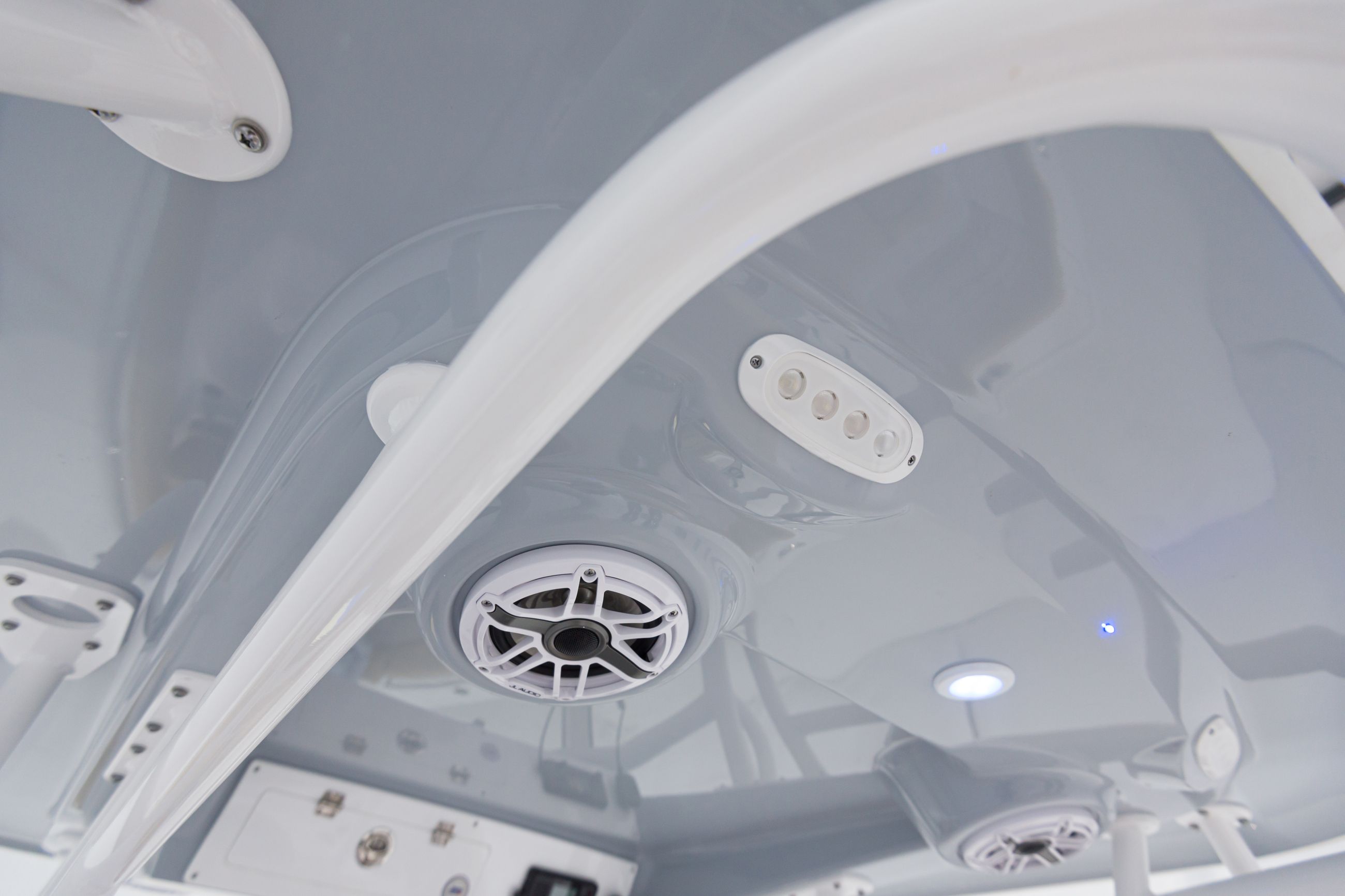 Detail image of Matching Hard-Top Underside Color