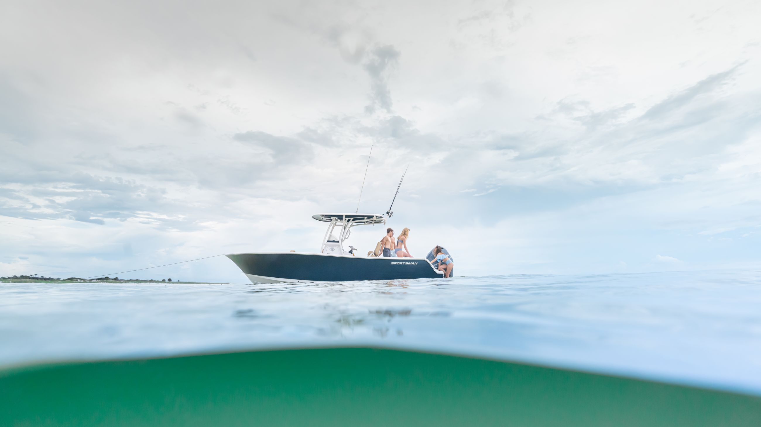 Main image for the Open 242 Center Console