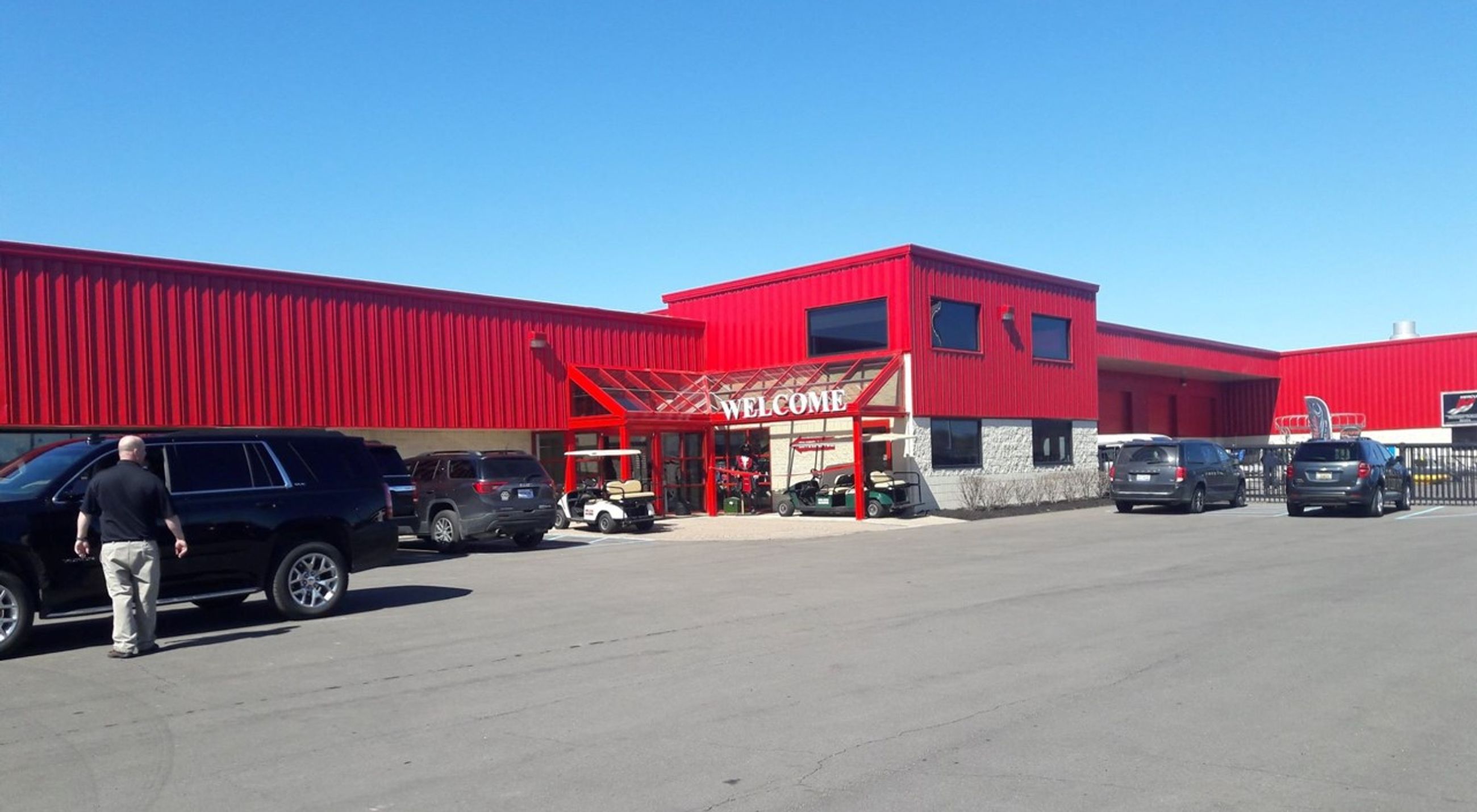 Store front image for the dealership located at Wixom, MI