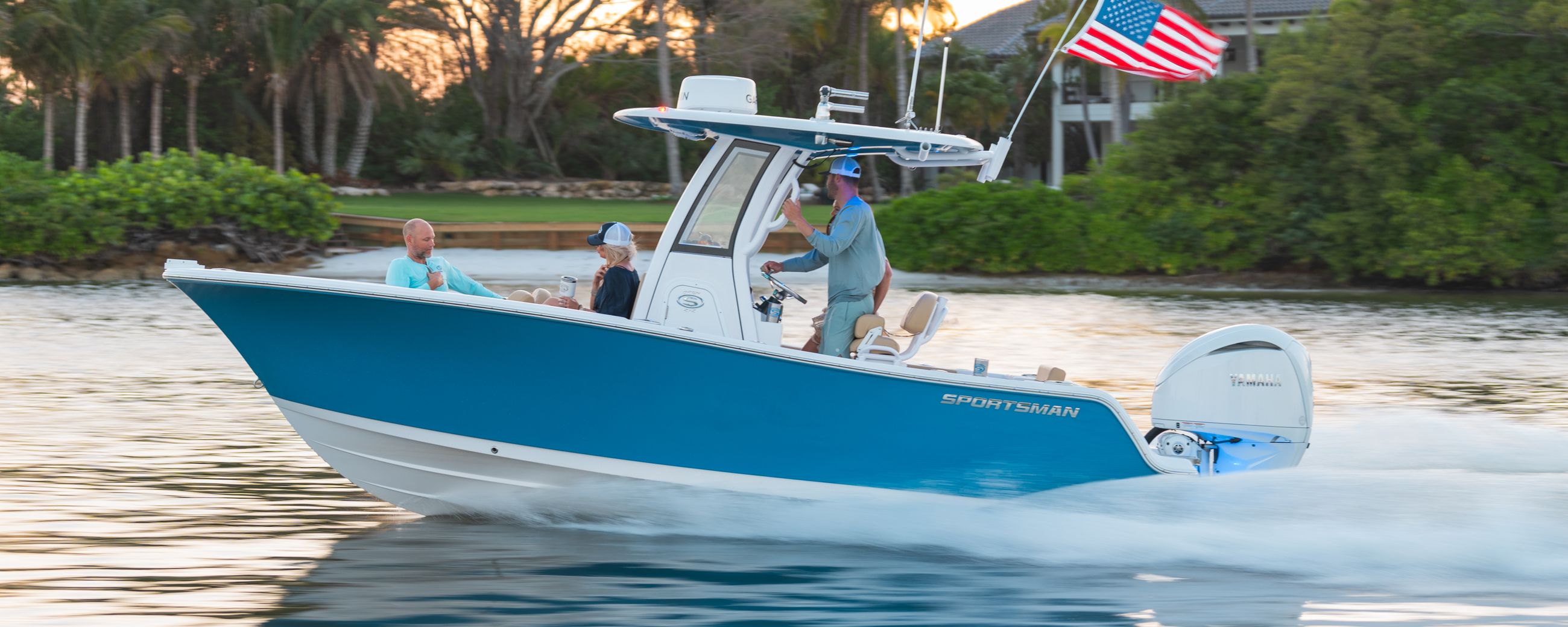 Standard features for the 212-center-console