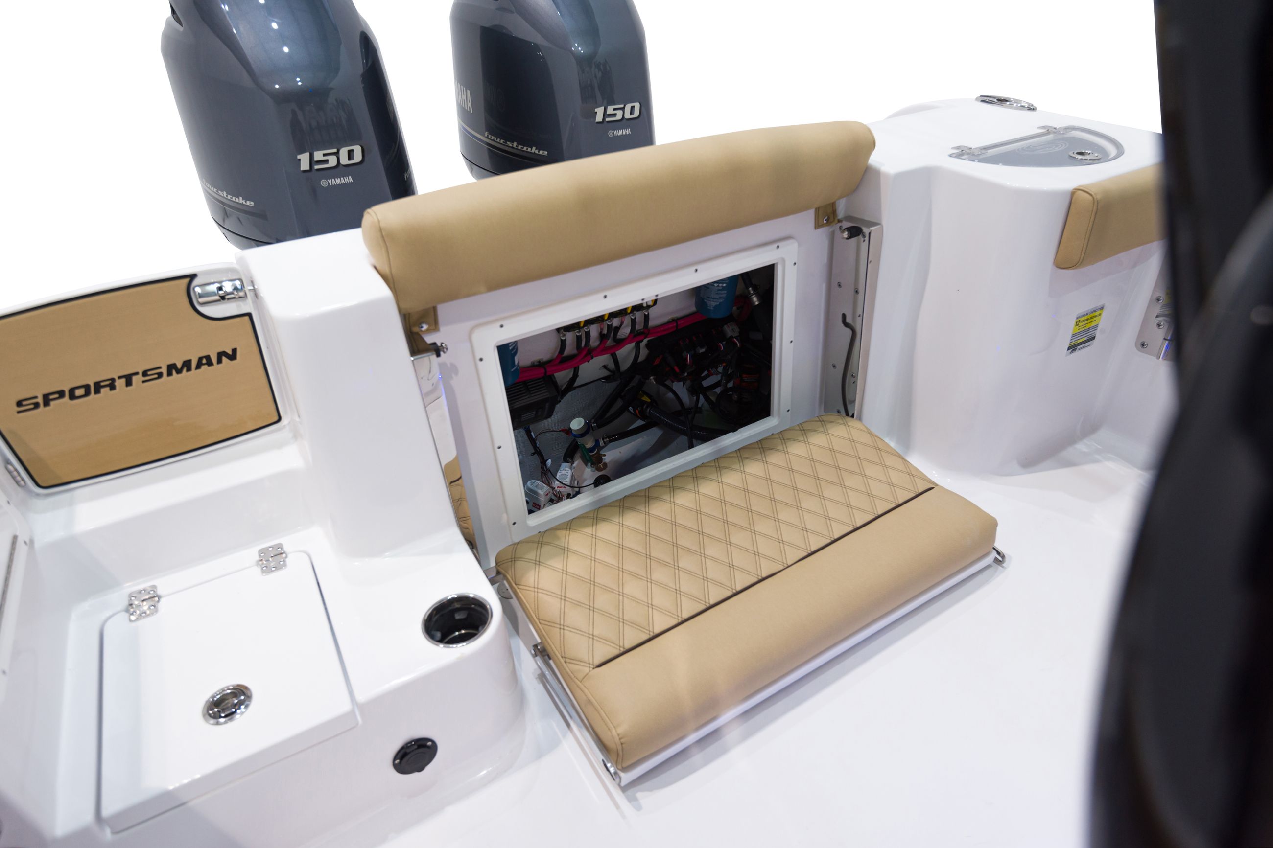 Detail image of Rear Total Access Hatch