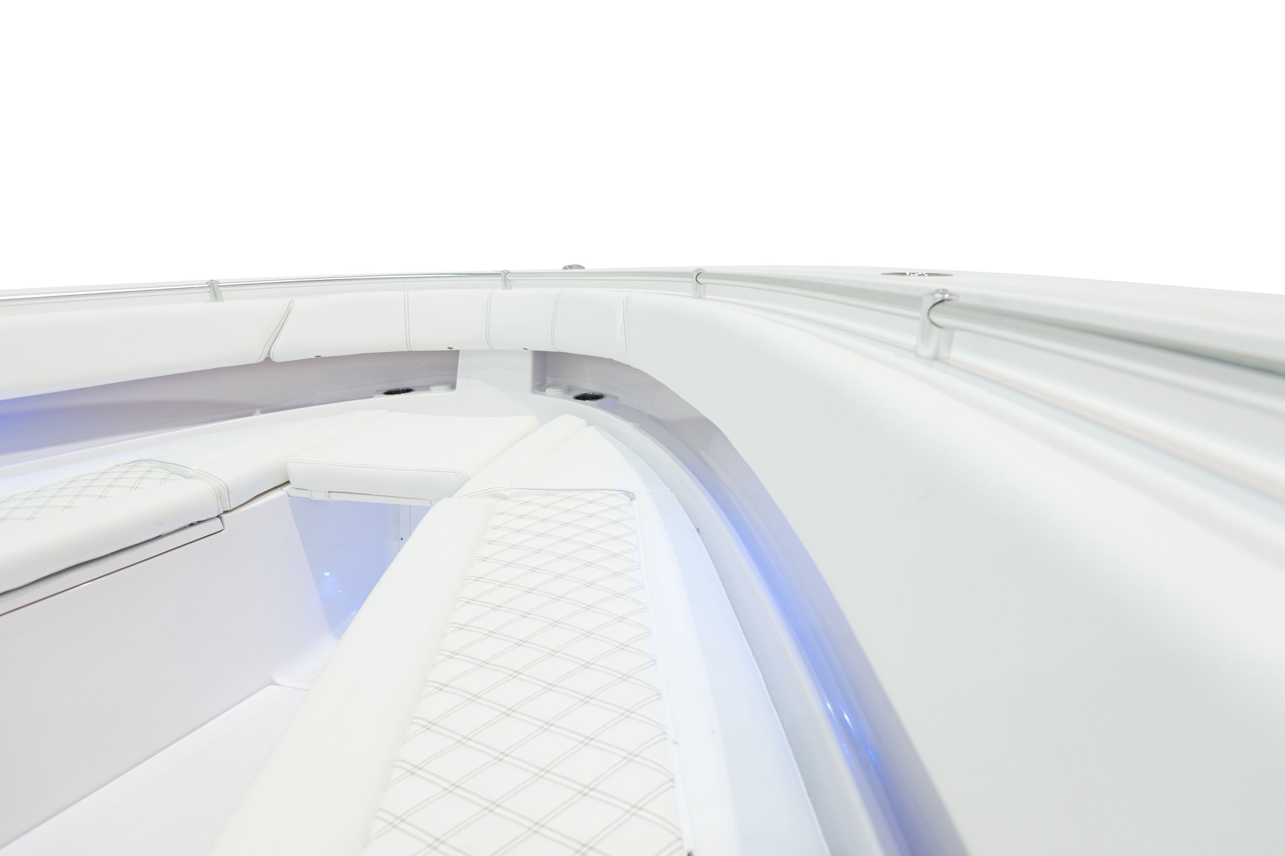 Detail image of Under Gunwale Wrap-around Storage