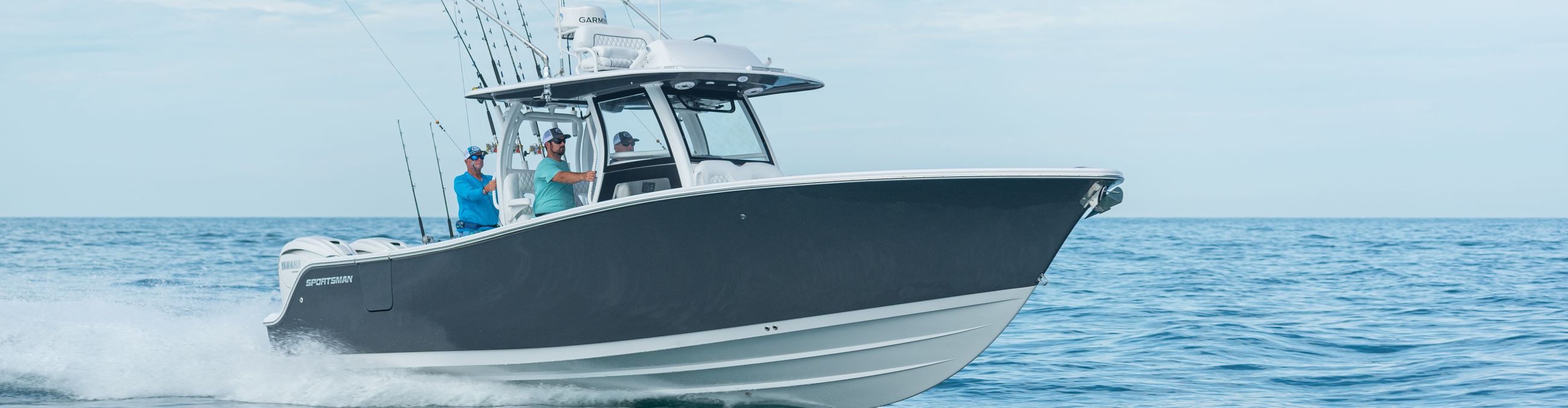 Open 322 Center Console Side profile image