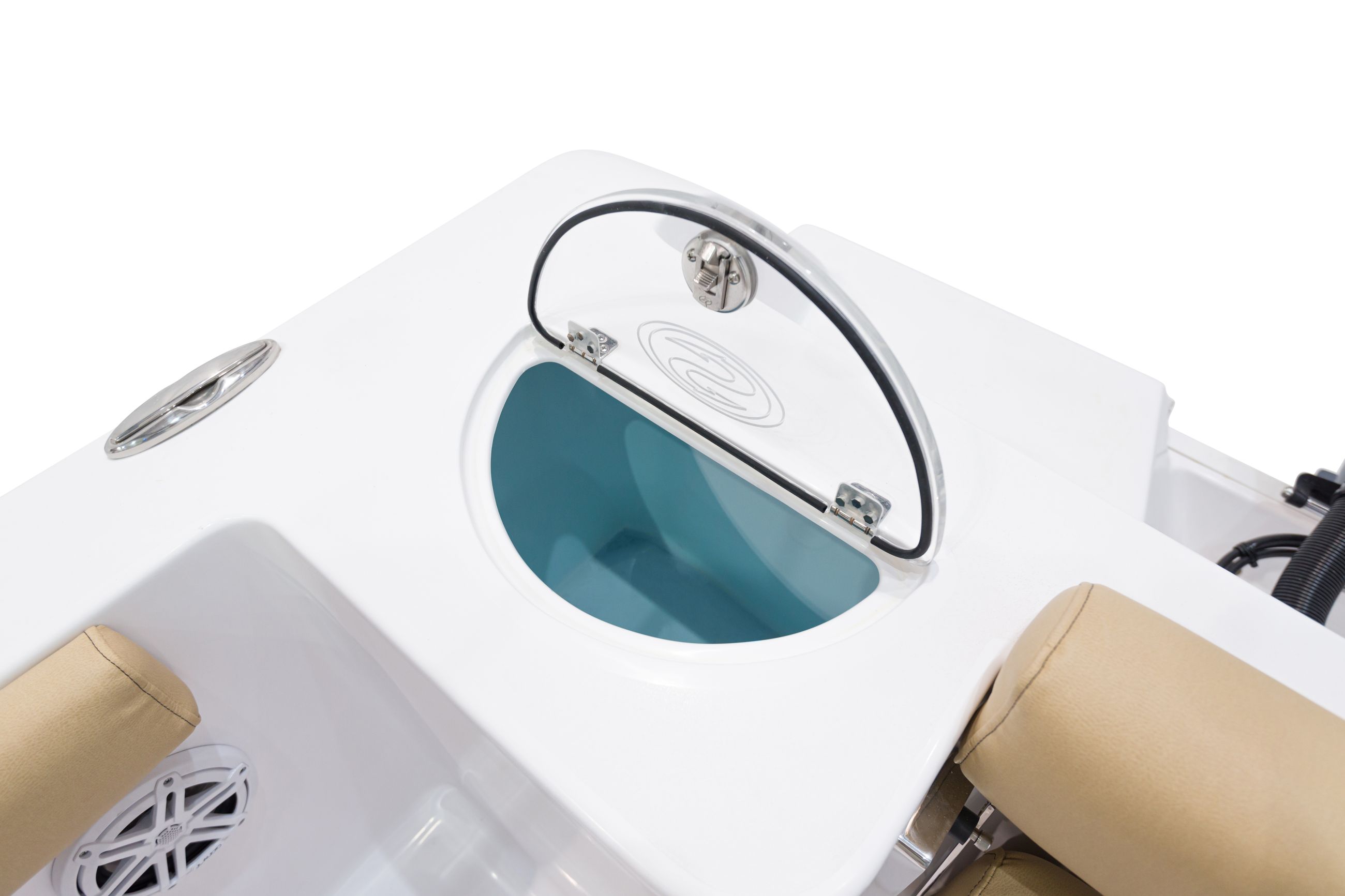 Open 232 Center Console · Features Sportsman Boats