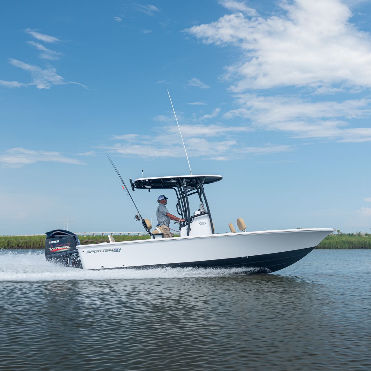 Masters 227 Bay Boat · Features | Sportsman Boats