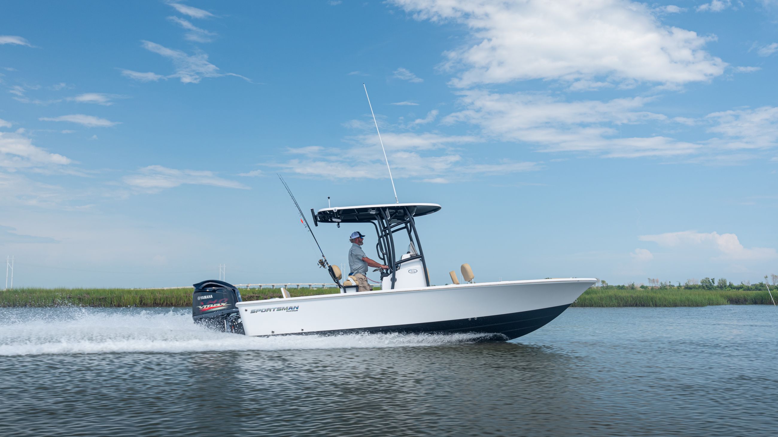 Masters 227 Bay Boat · Features | Sportsman Boats