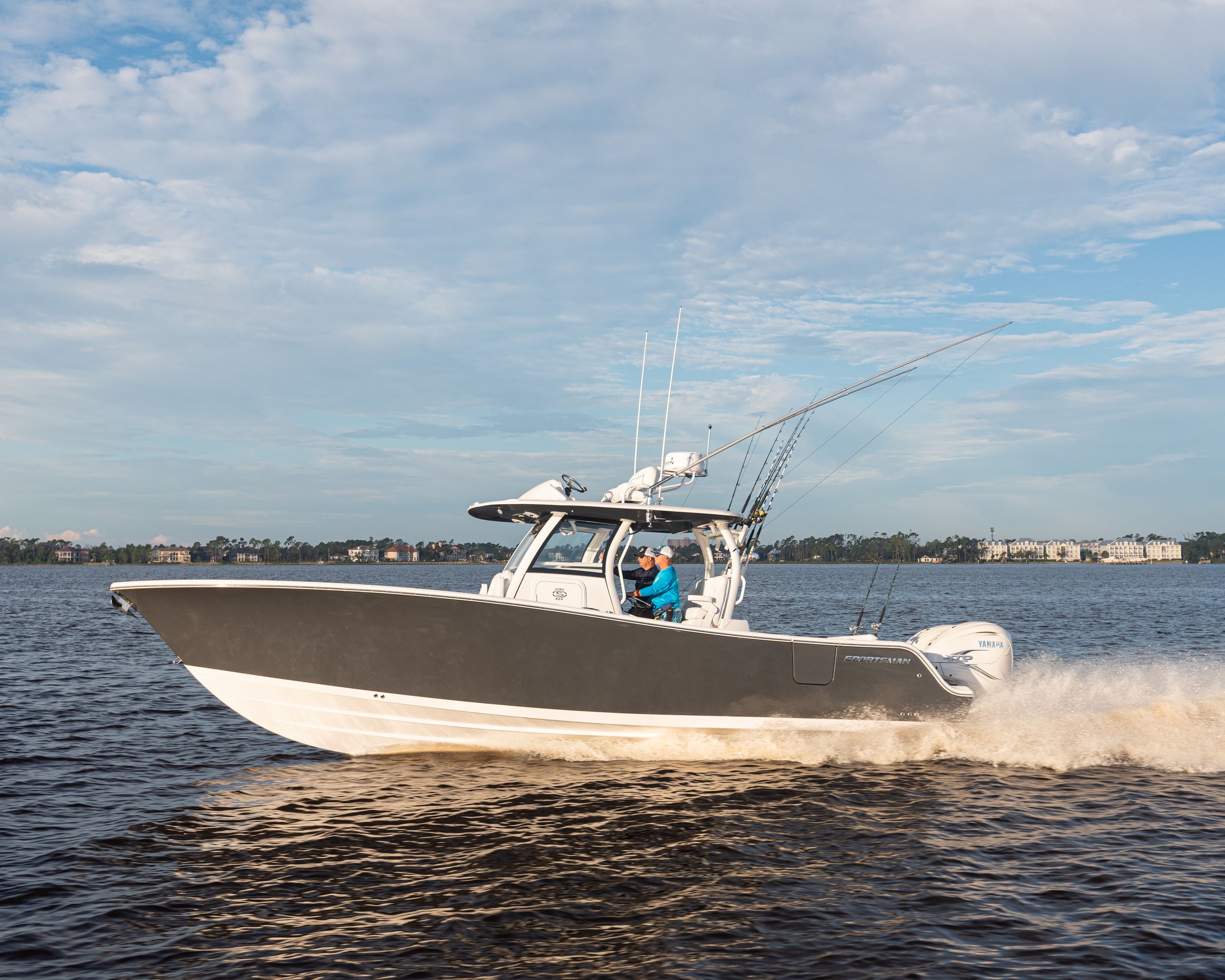Detail image of the Open 322 Center Console