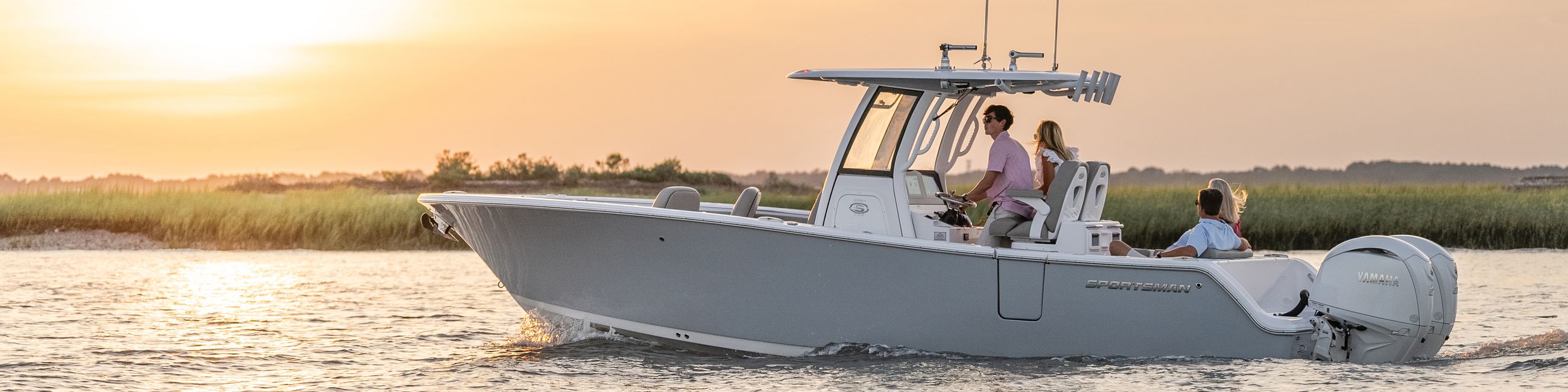 Open 262 Center Console Side profile image