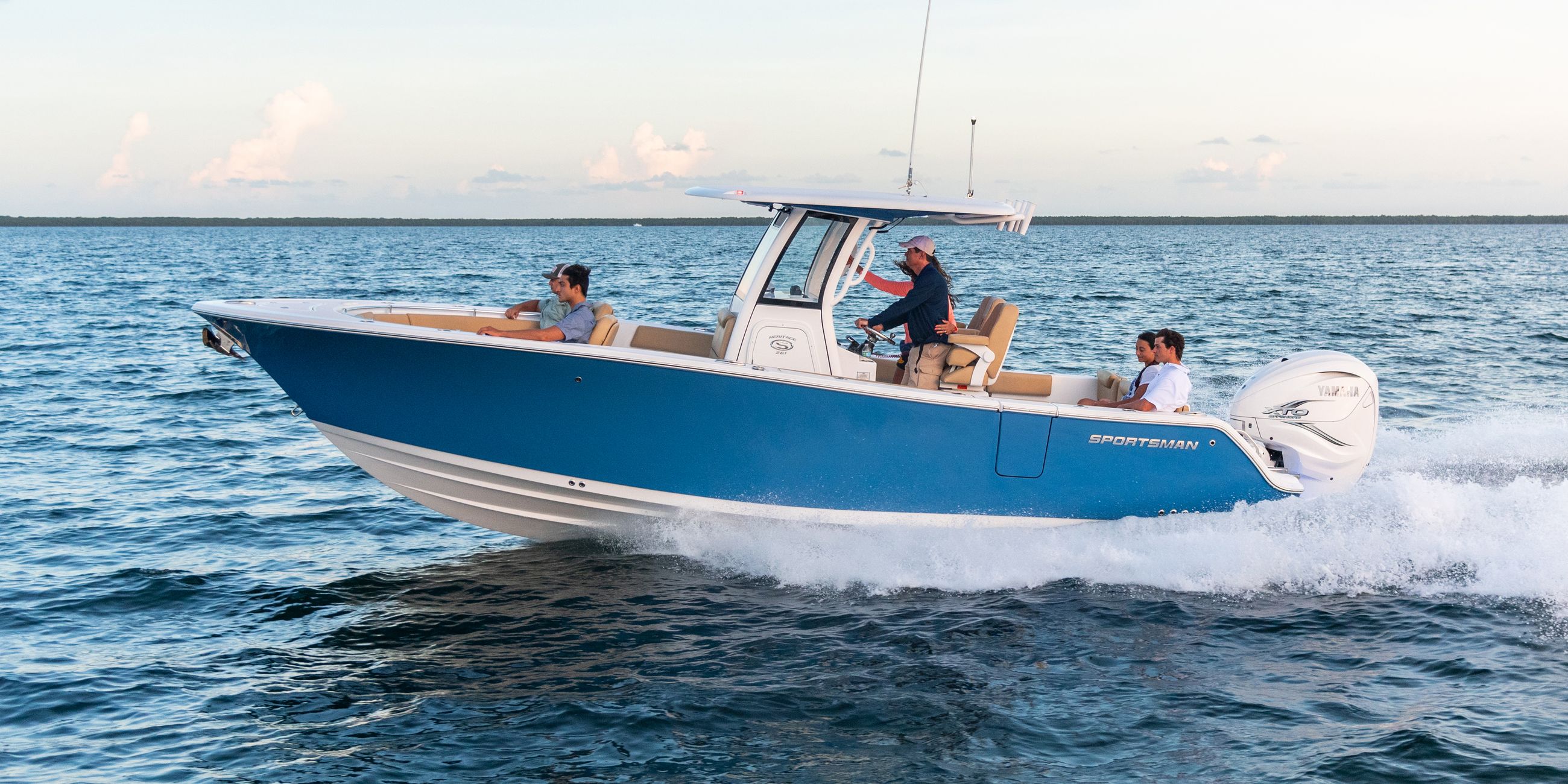 The all-new Heritage 261 running on the water.