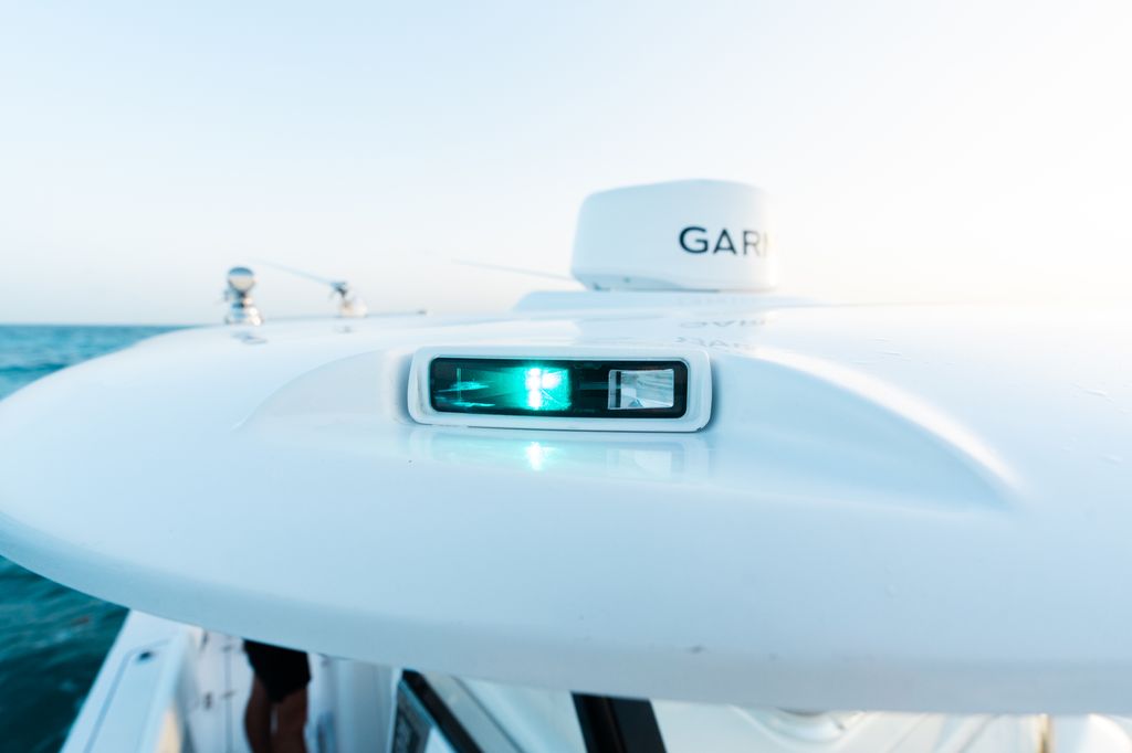 Detail image of Hard-Top Molded-In Navigation Lights