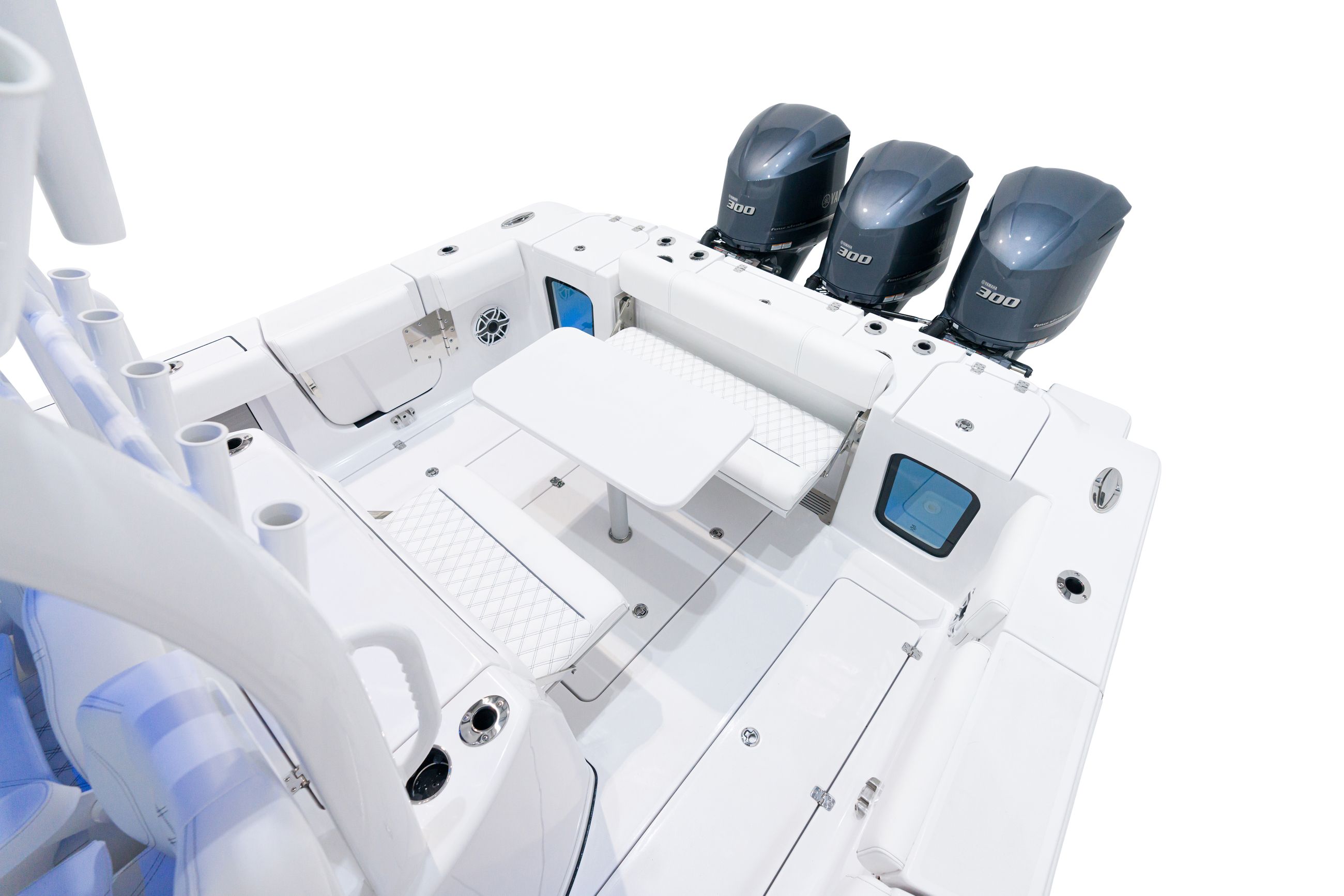 Detail image of Rear Entertainment Zone