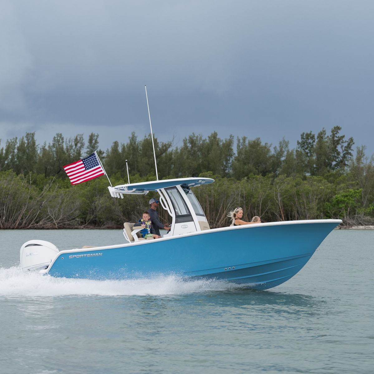 Open 232 Center Console · Power | Sportsman Boats