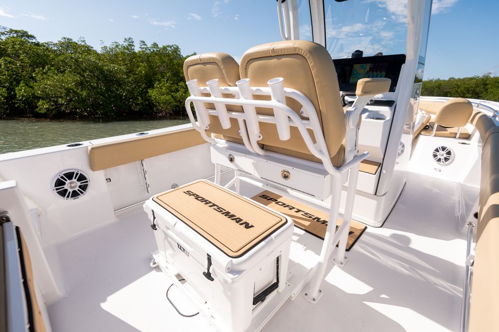 Detail image of Slide Out Track for YETI® Cooler